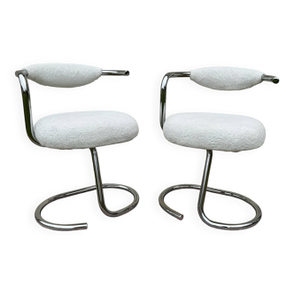 Pair of cobra chair by Giotto  Stoppino