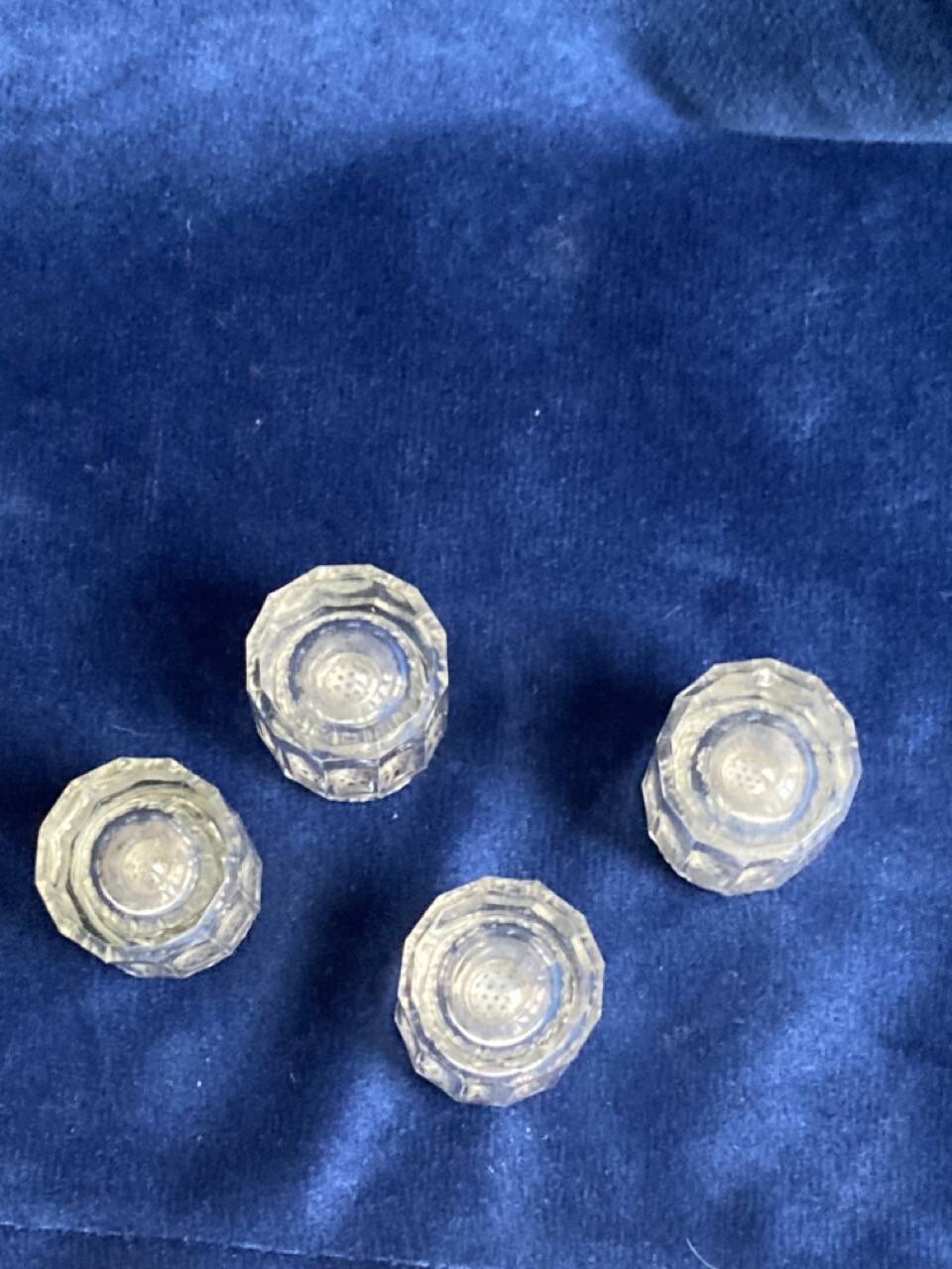 Individual salt shakers in 800 silver with two hallmarks and fluted crystal