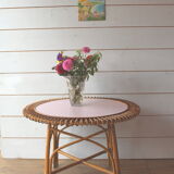 Sun rattan table