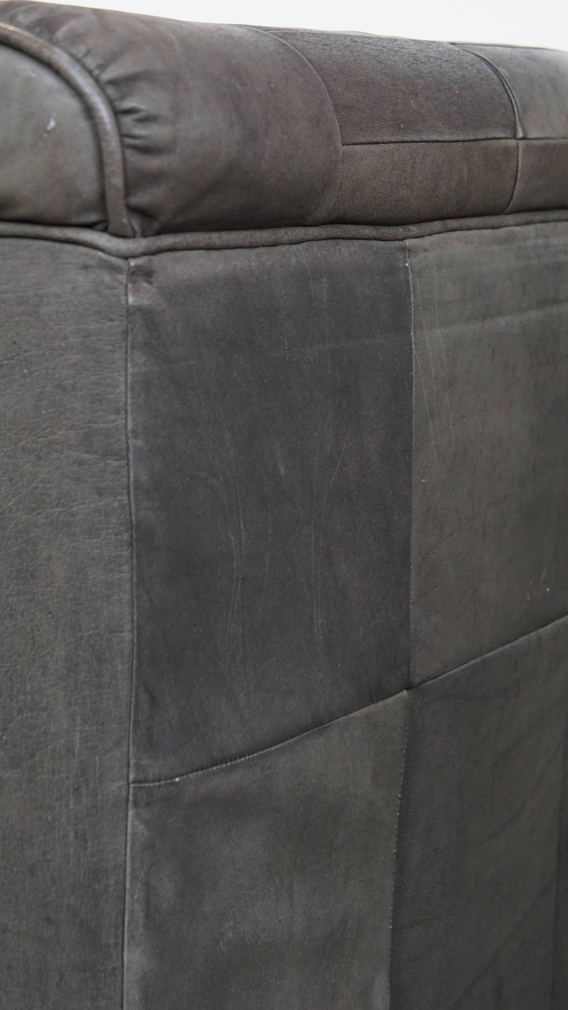 Fauteuil design vintage en cuir gris des années 1970