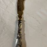 Silver pie knife
