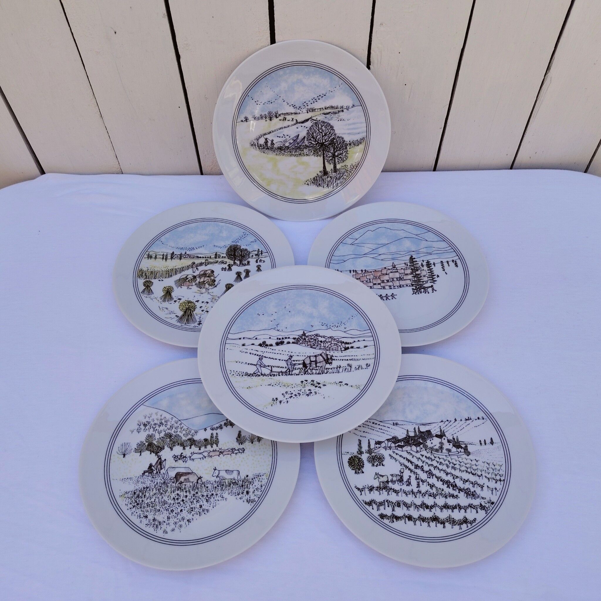 Dessert plates, Auteuil porcelain, naive, Danielle Dillemann