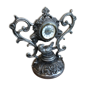 Ancienne horloge pendule - gris table