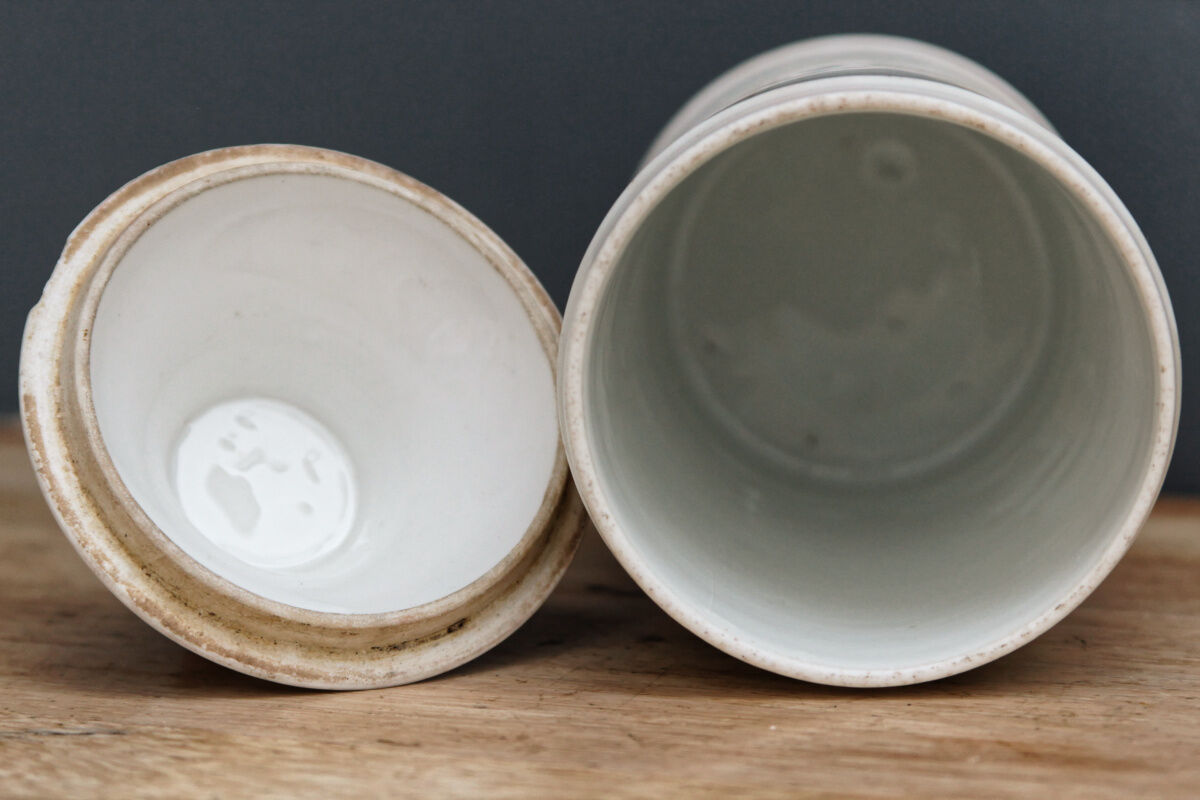 Paris porcelain pharmacy pot