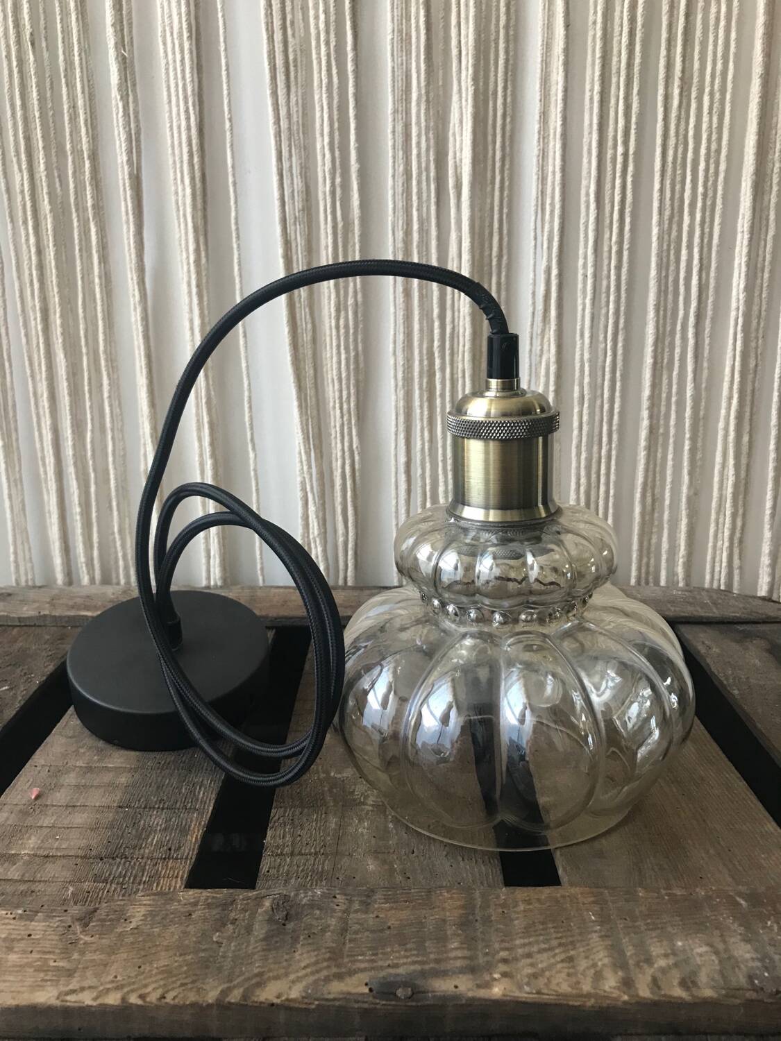 Pendant light with vintage globe