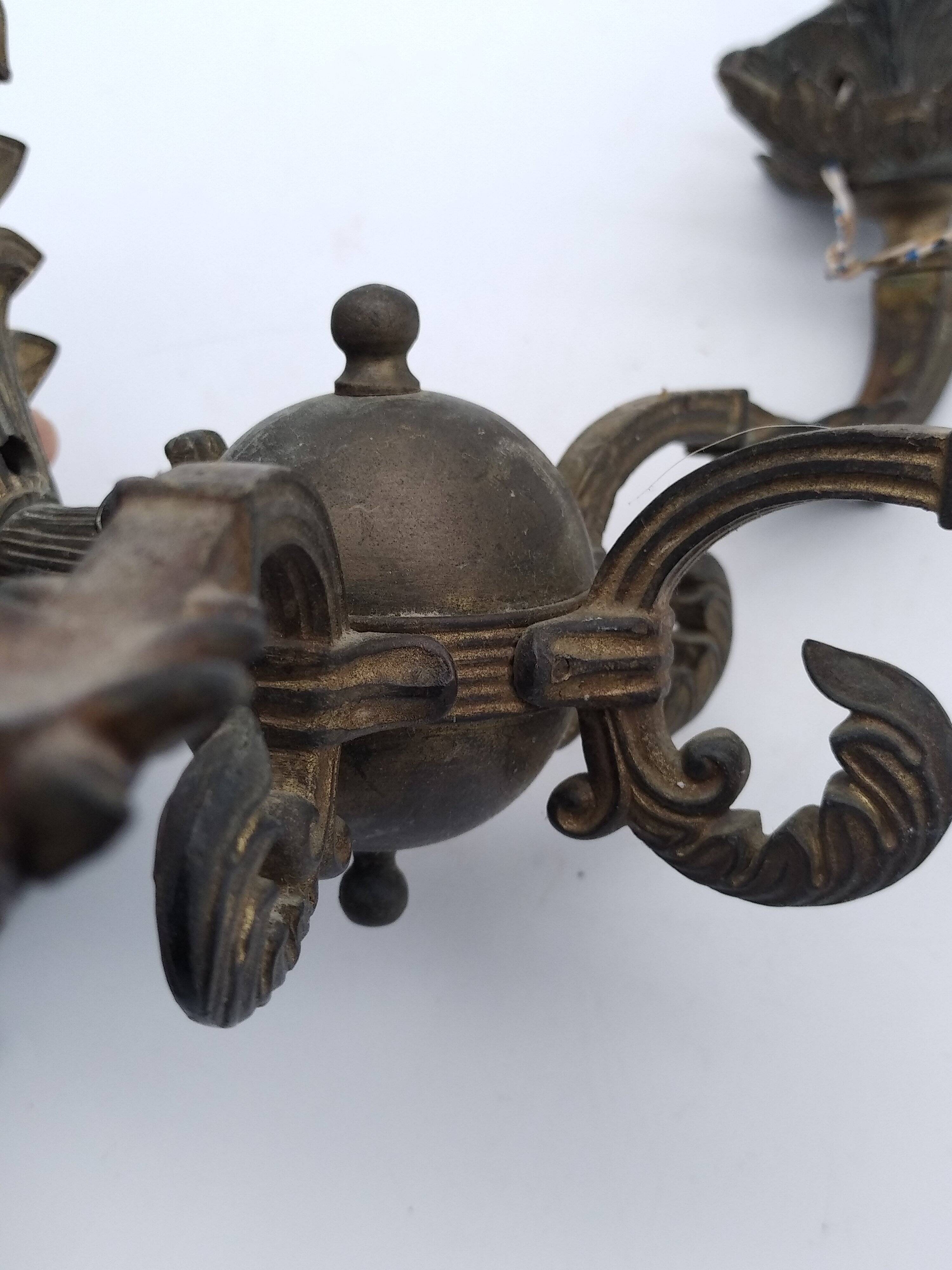 2 bronze wall lights