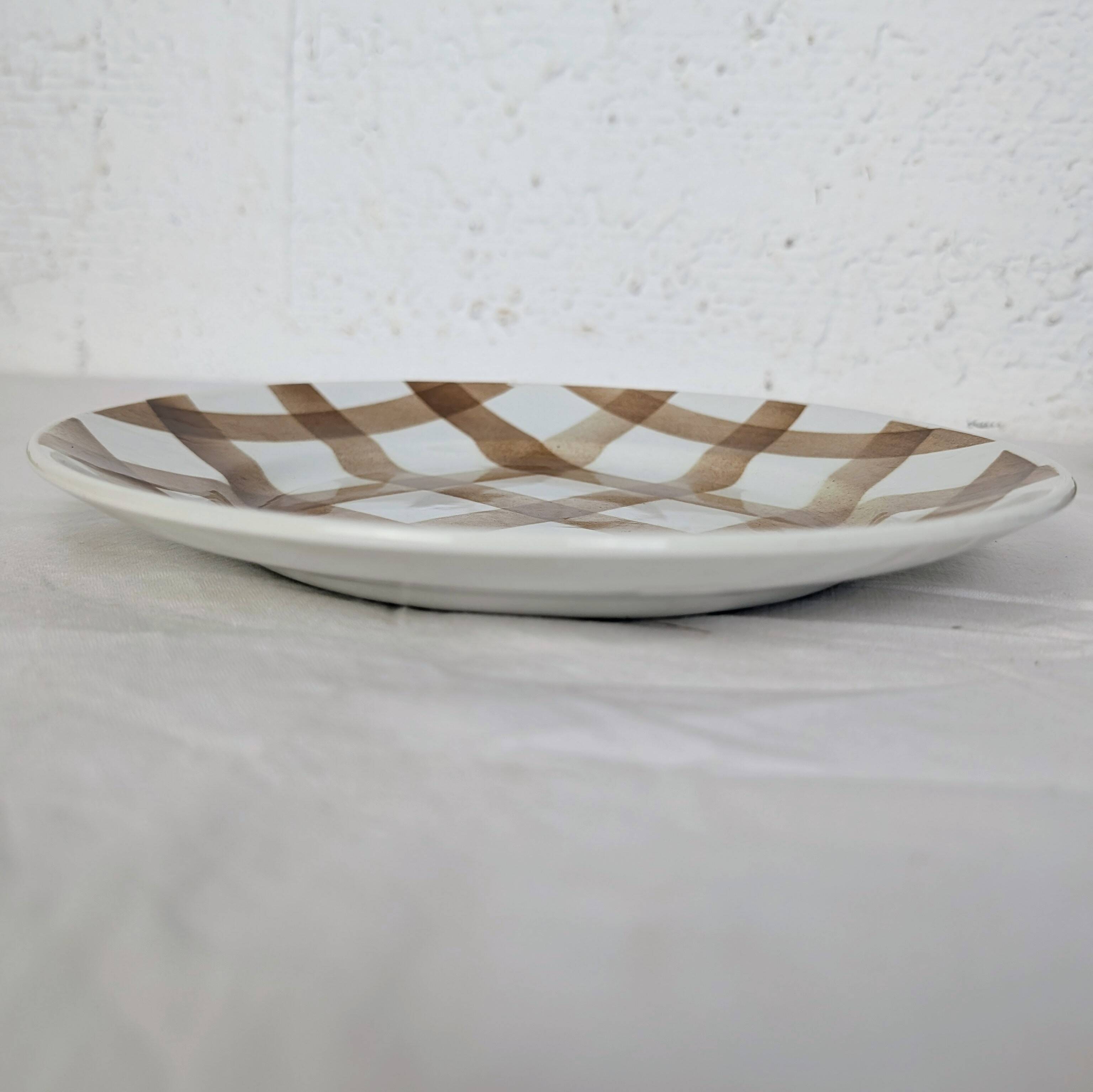 Plate Moulin des Loups & Hamage - model NAPPE
