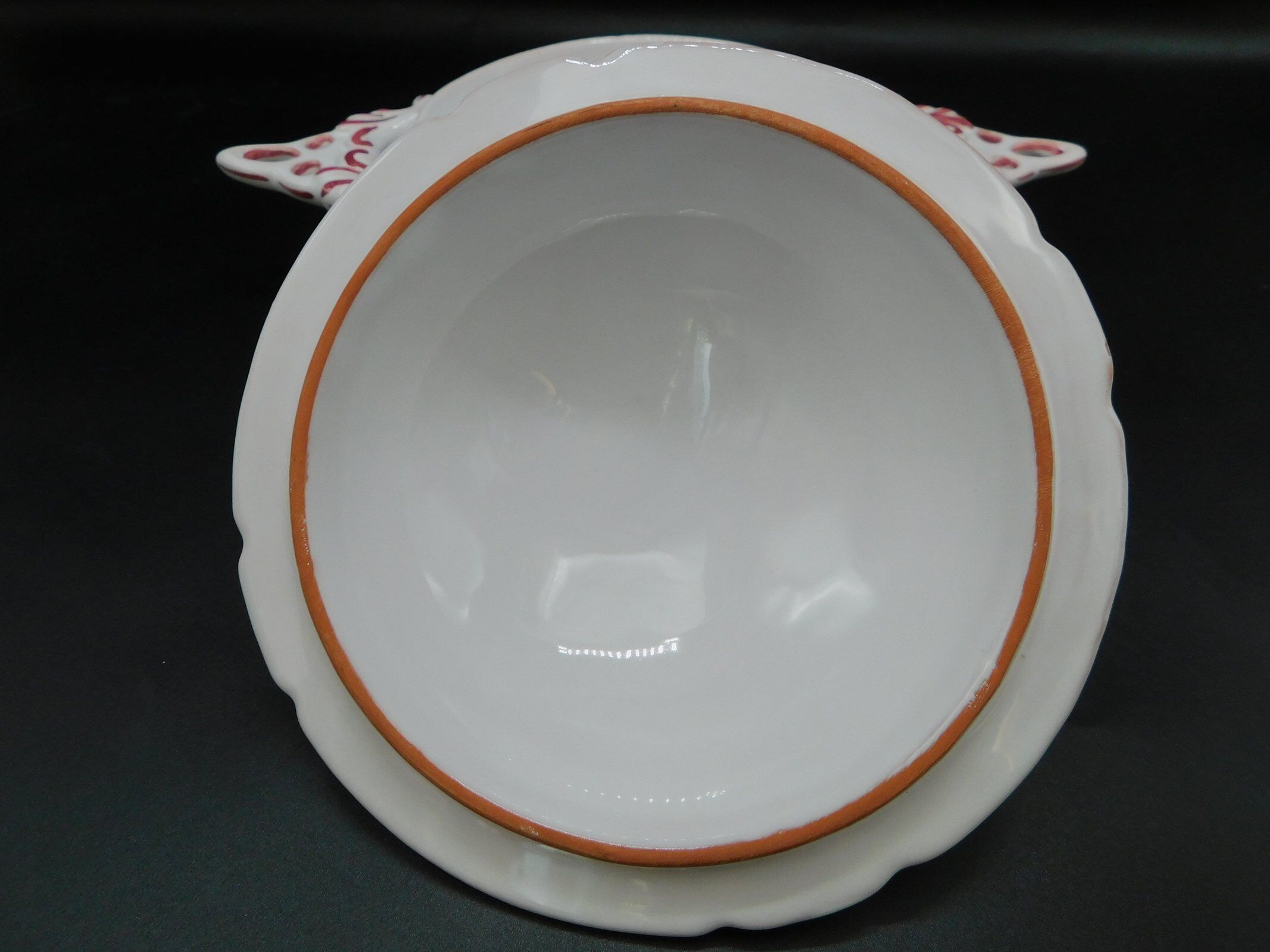 Bonbonnière Lallier à Moustiers