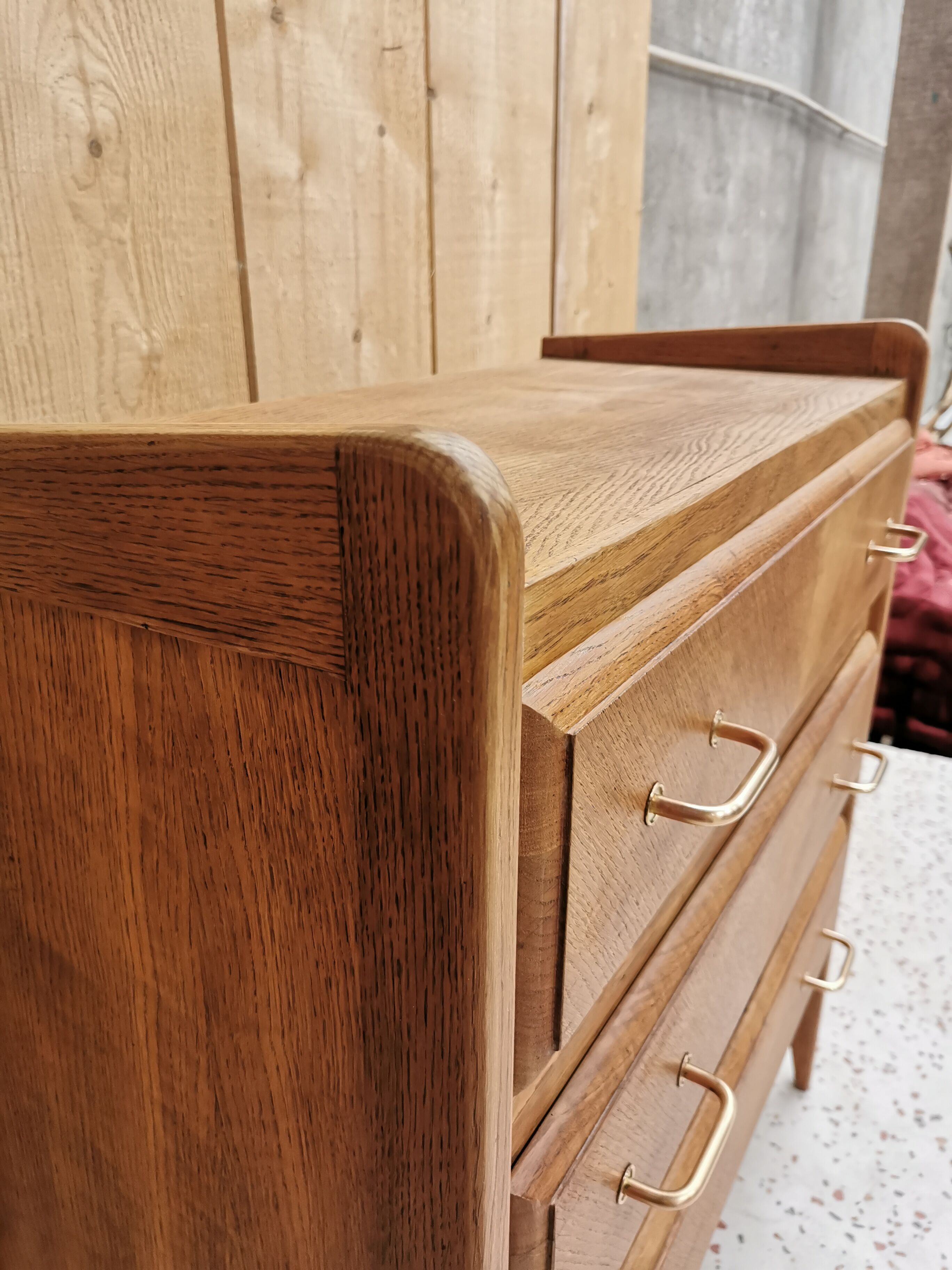 Small chest of drawers