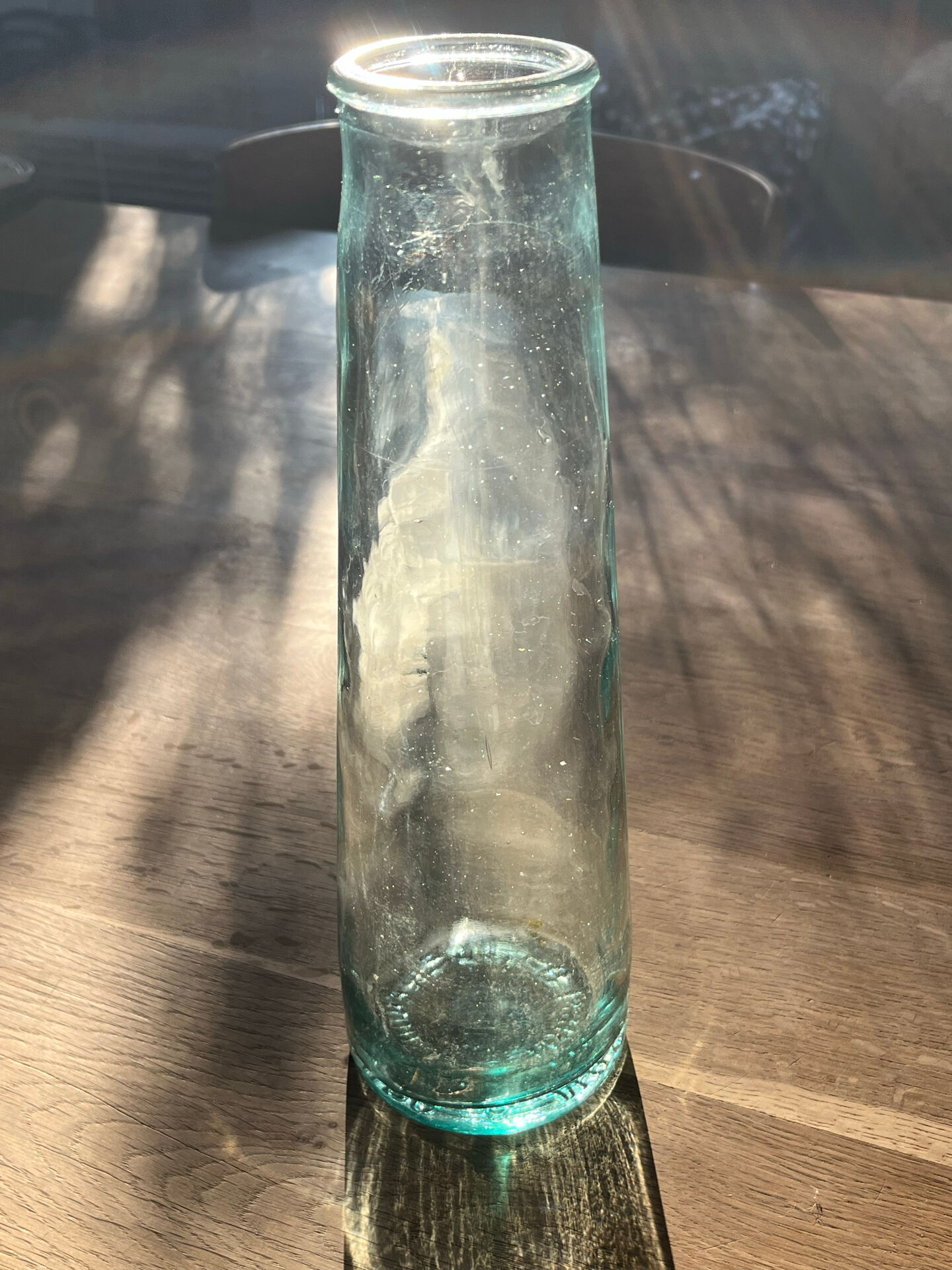 Transparent glass vase
