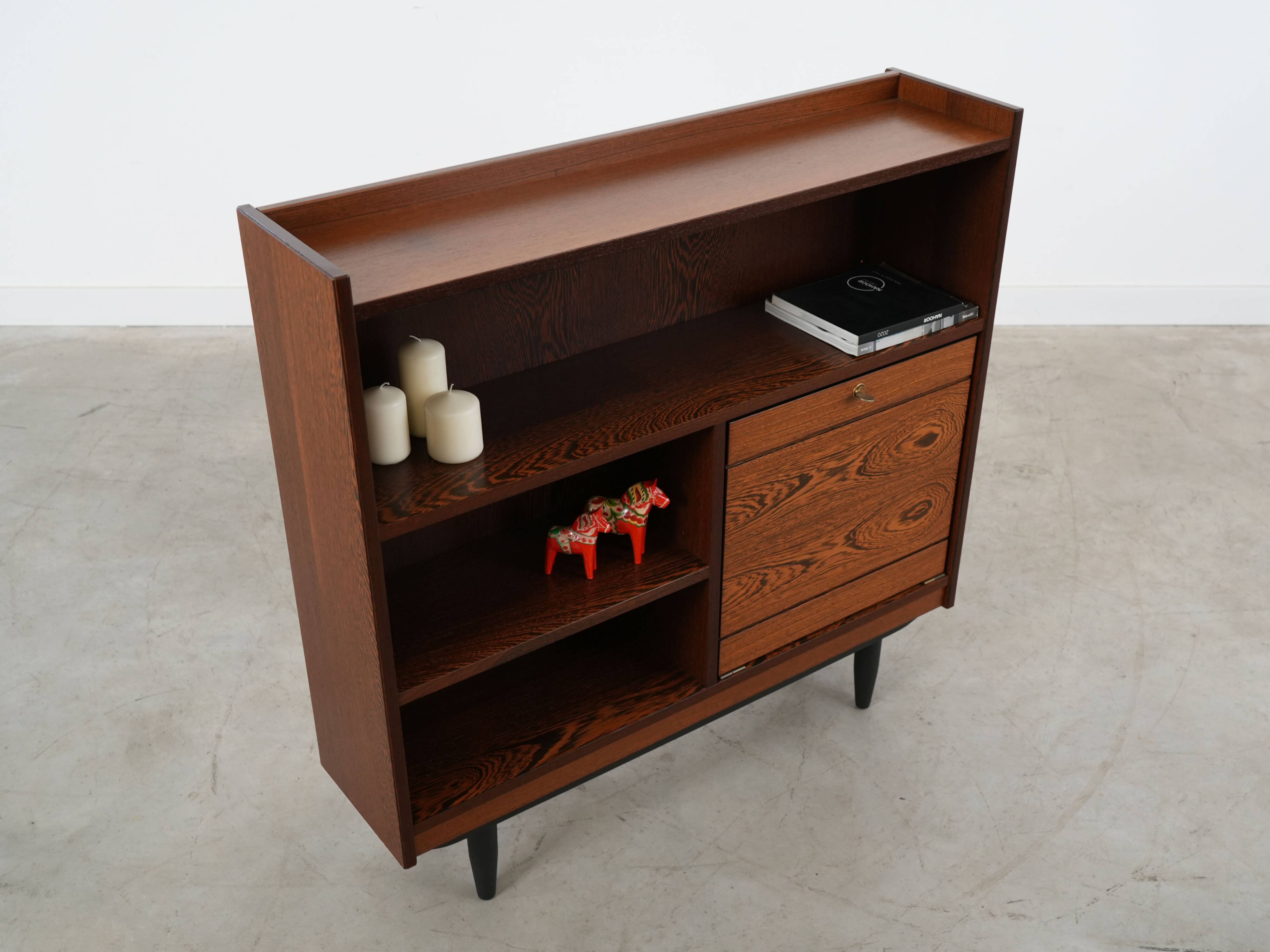 Oak bookcase, Danish design, 1970s, produced in Denmark