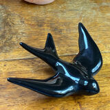 Ceramic swallow