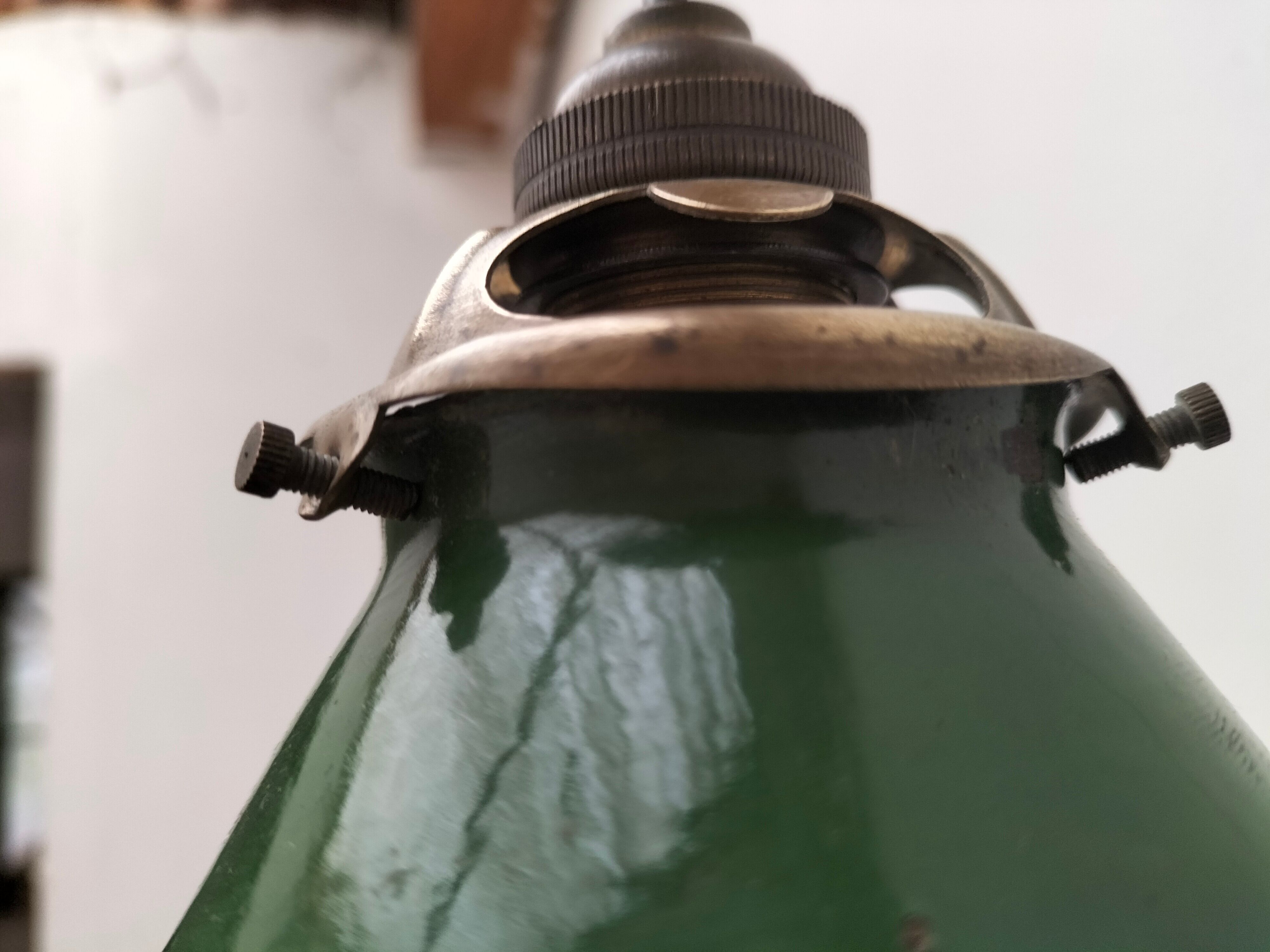 Old enamelled sheet metal lamp