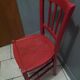 Chaise Louis Philippe repeinte en rouge