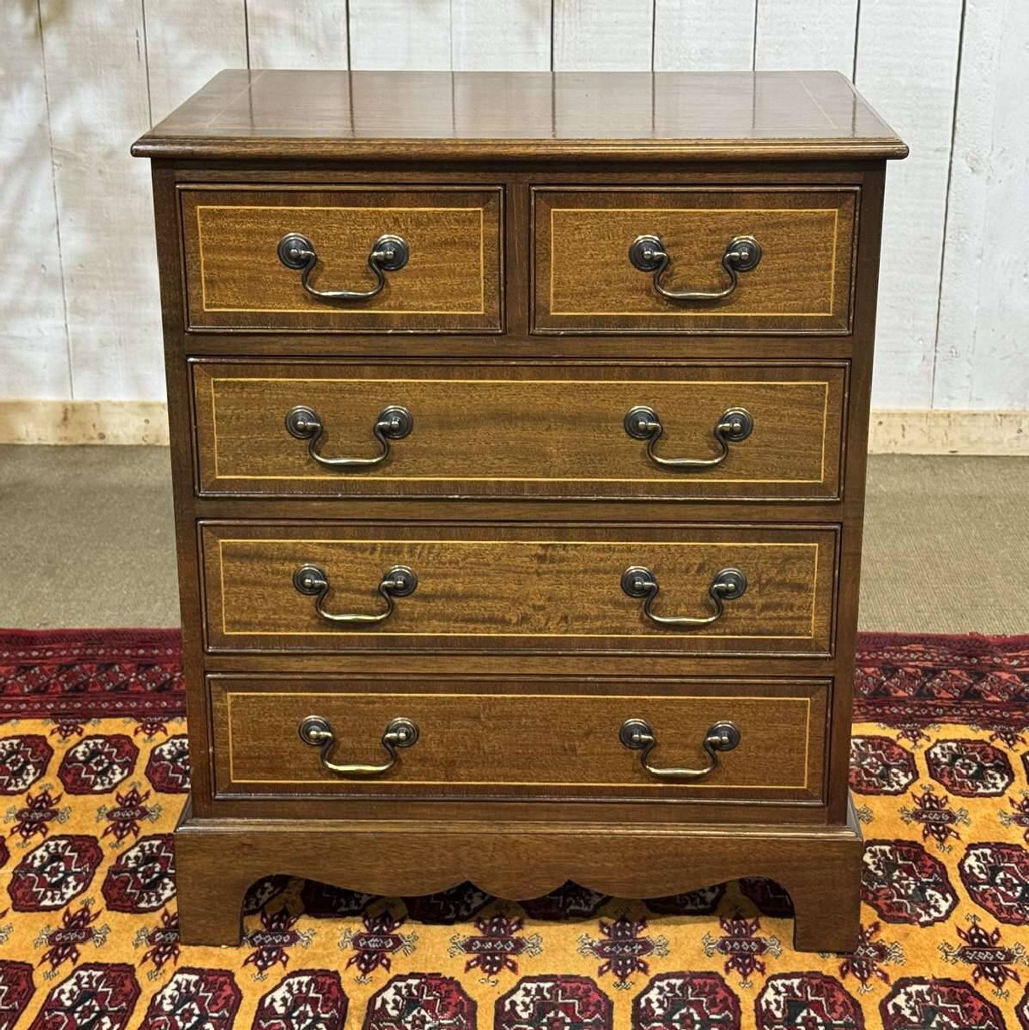 English mahogany commode from the 1950s.