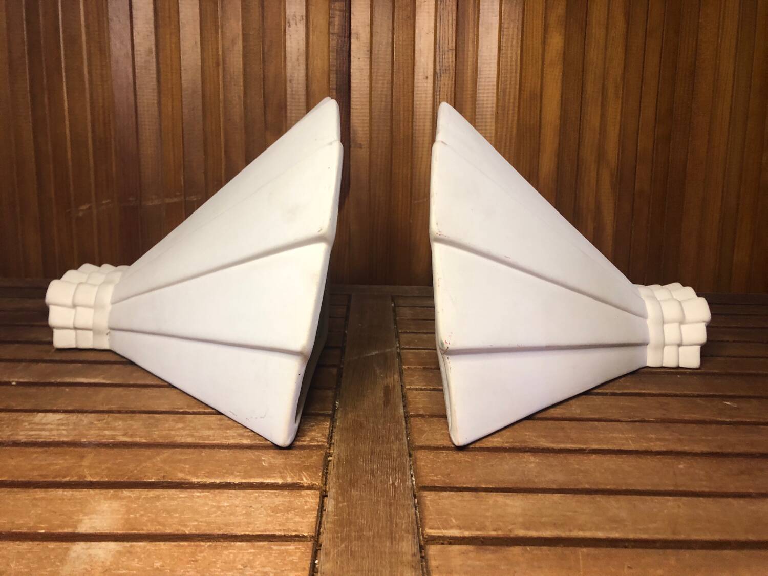 Pair art deco wall lamp angle white plaster made in italy vintage #a469