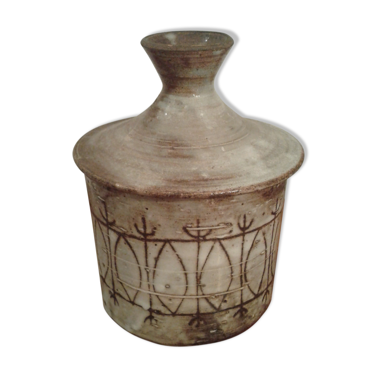 Covered ceramic pot from the atelier Dieulefit, stamped