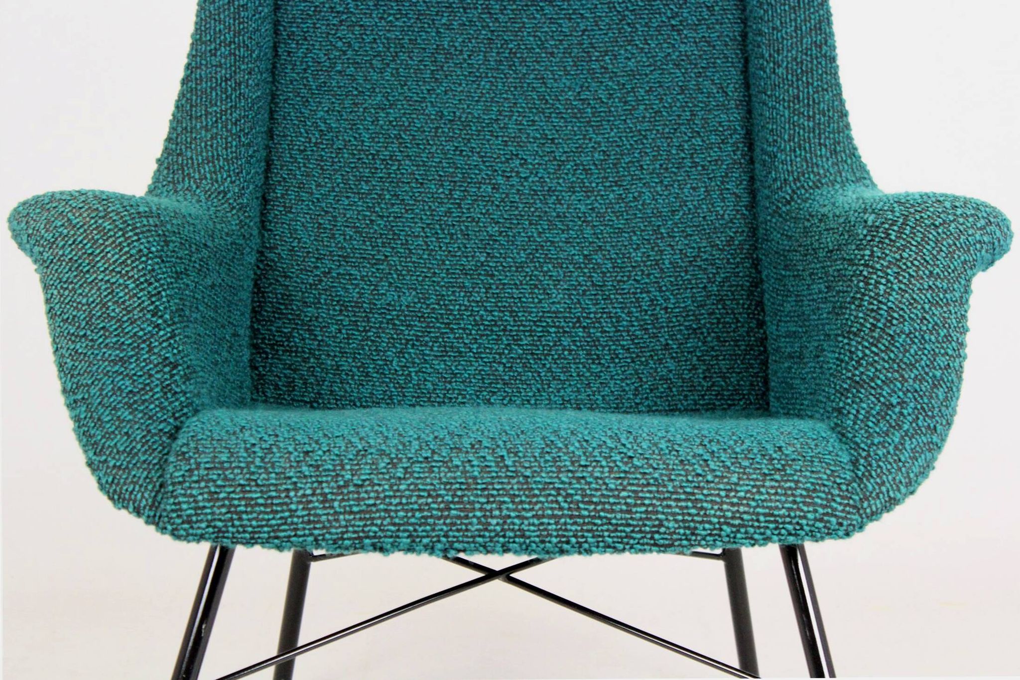 Fauteuil à oreilles par Miroslav Navrátil, Tchécoslovaquie, années 1960.