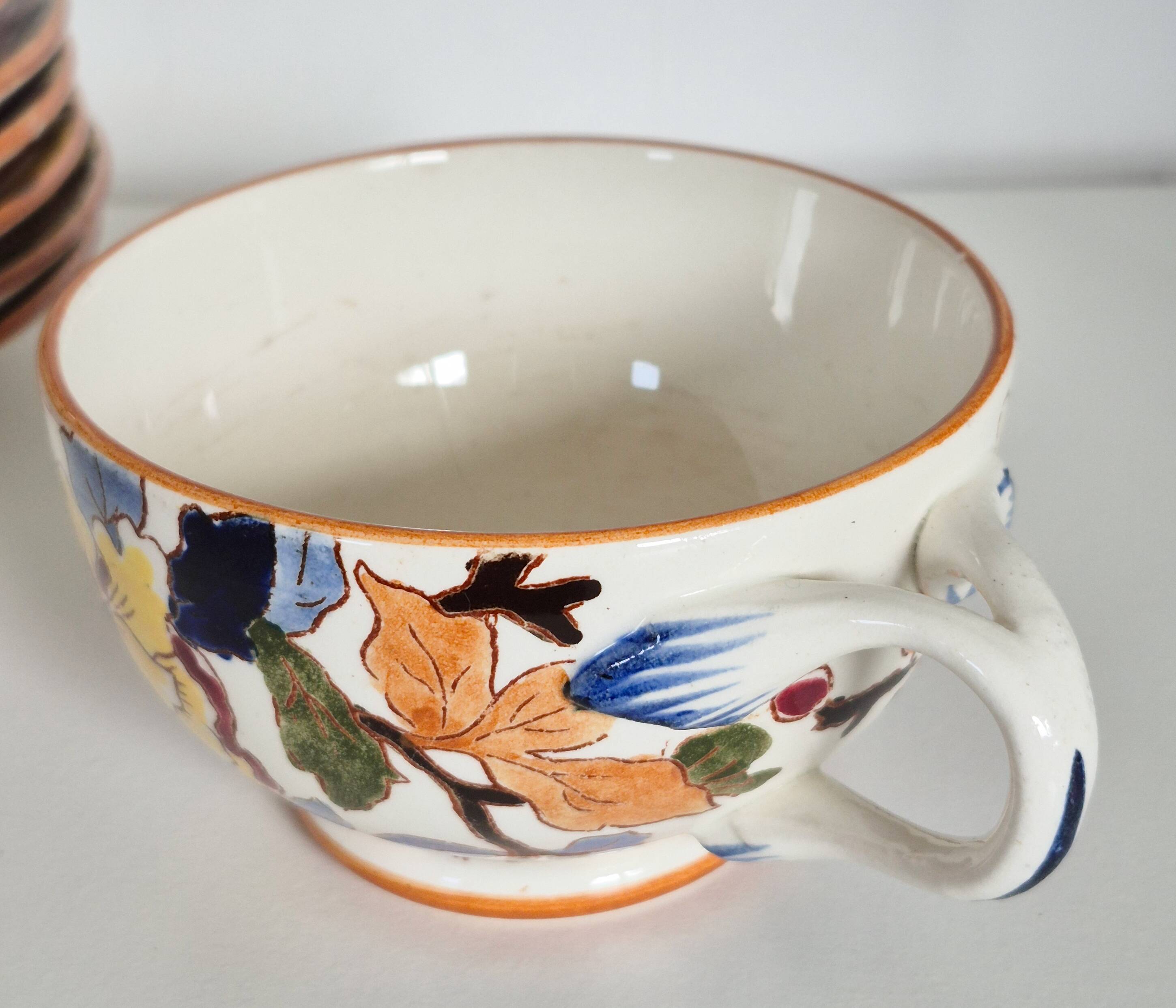 Cups (3) and saucers (6) for coffee in Gien earthenware, "Peonies" pattern.