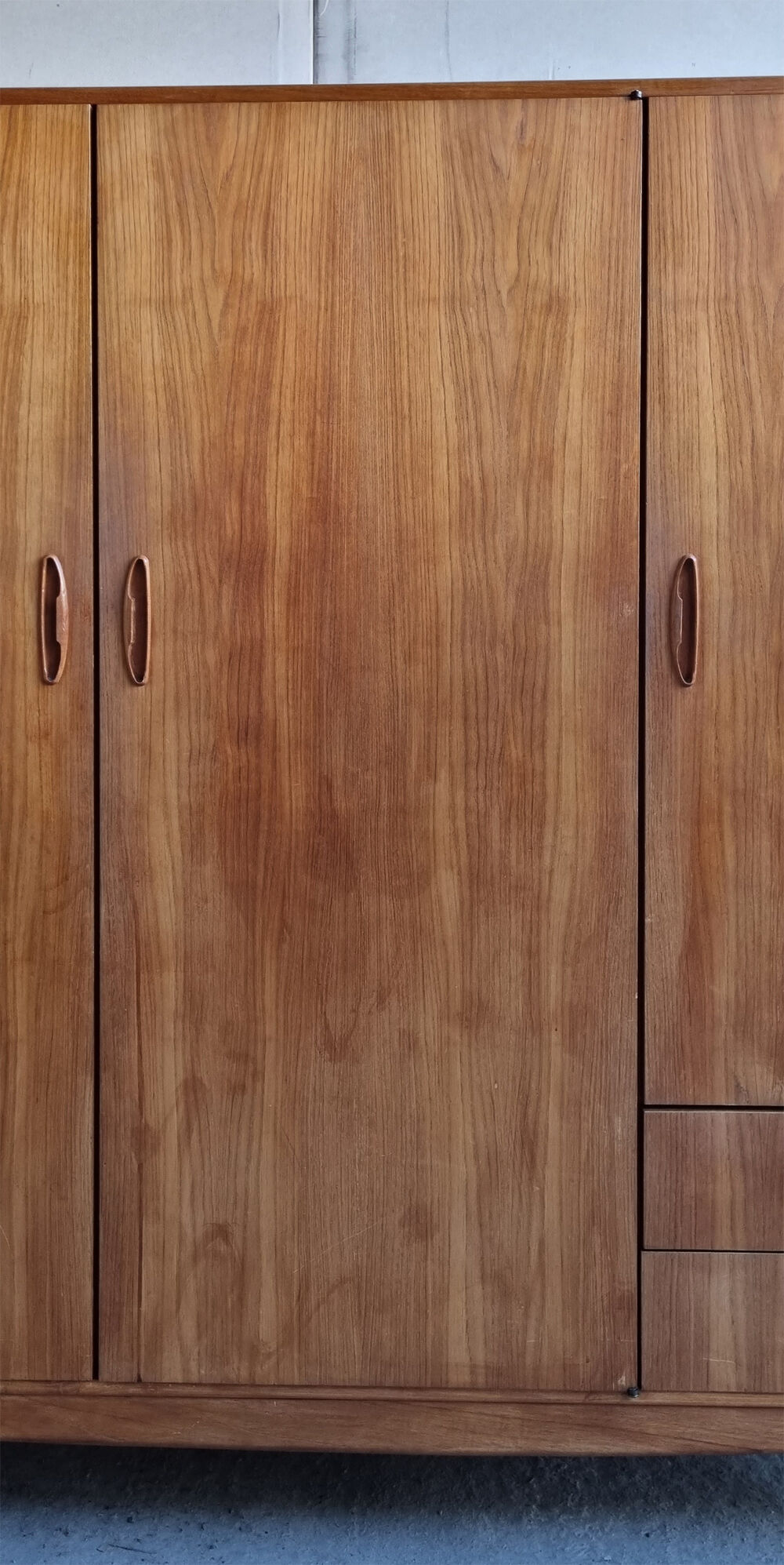 Armoire scandinave, lingère, made in Denmark, vintage, années 60