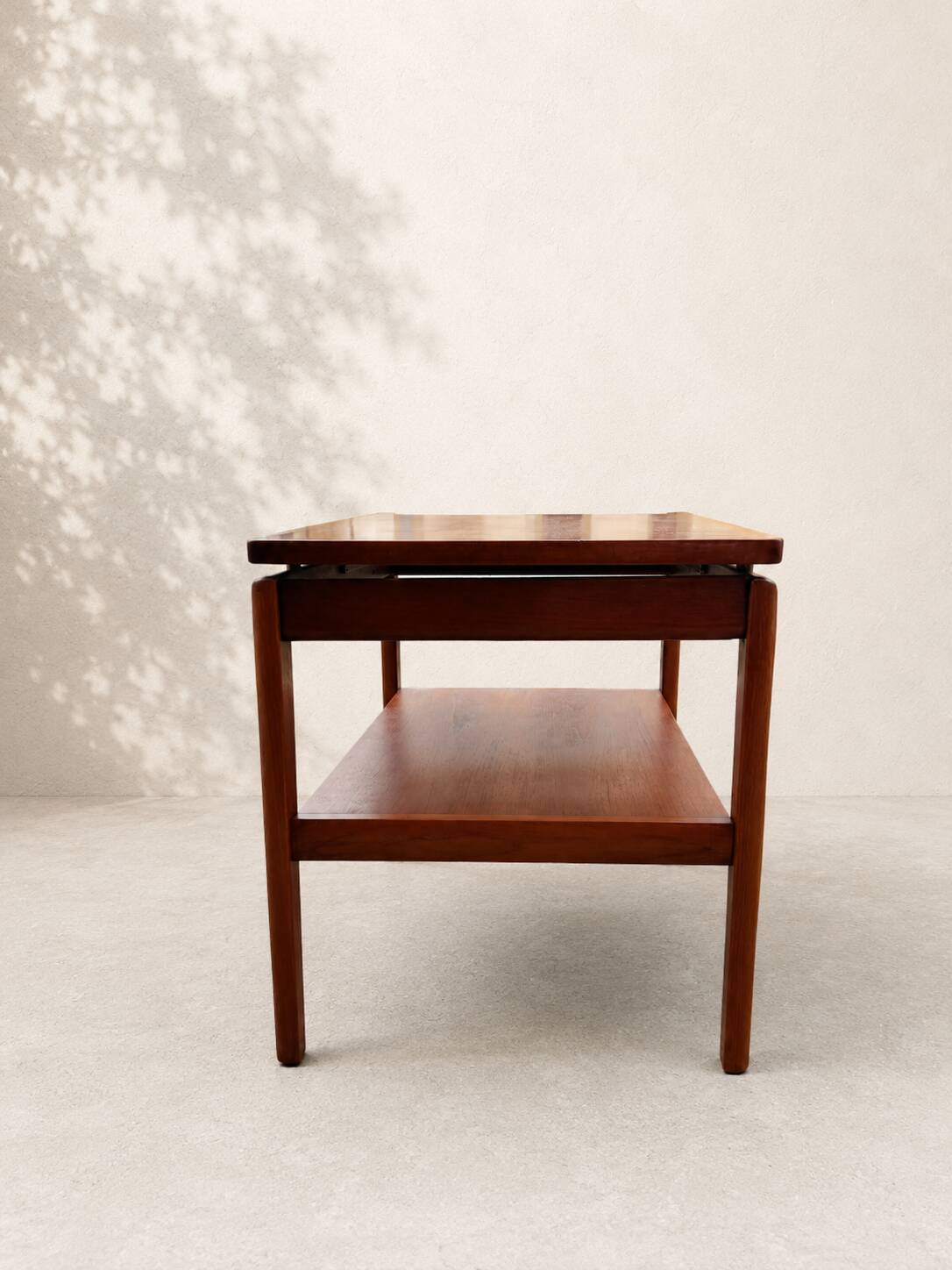 Danish teak coffee table – France & Søn – 1960s
