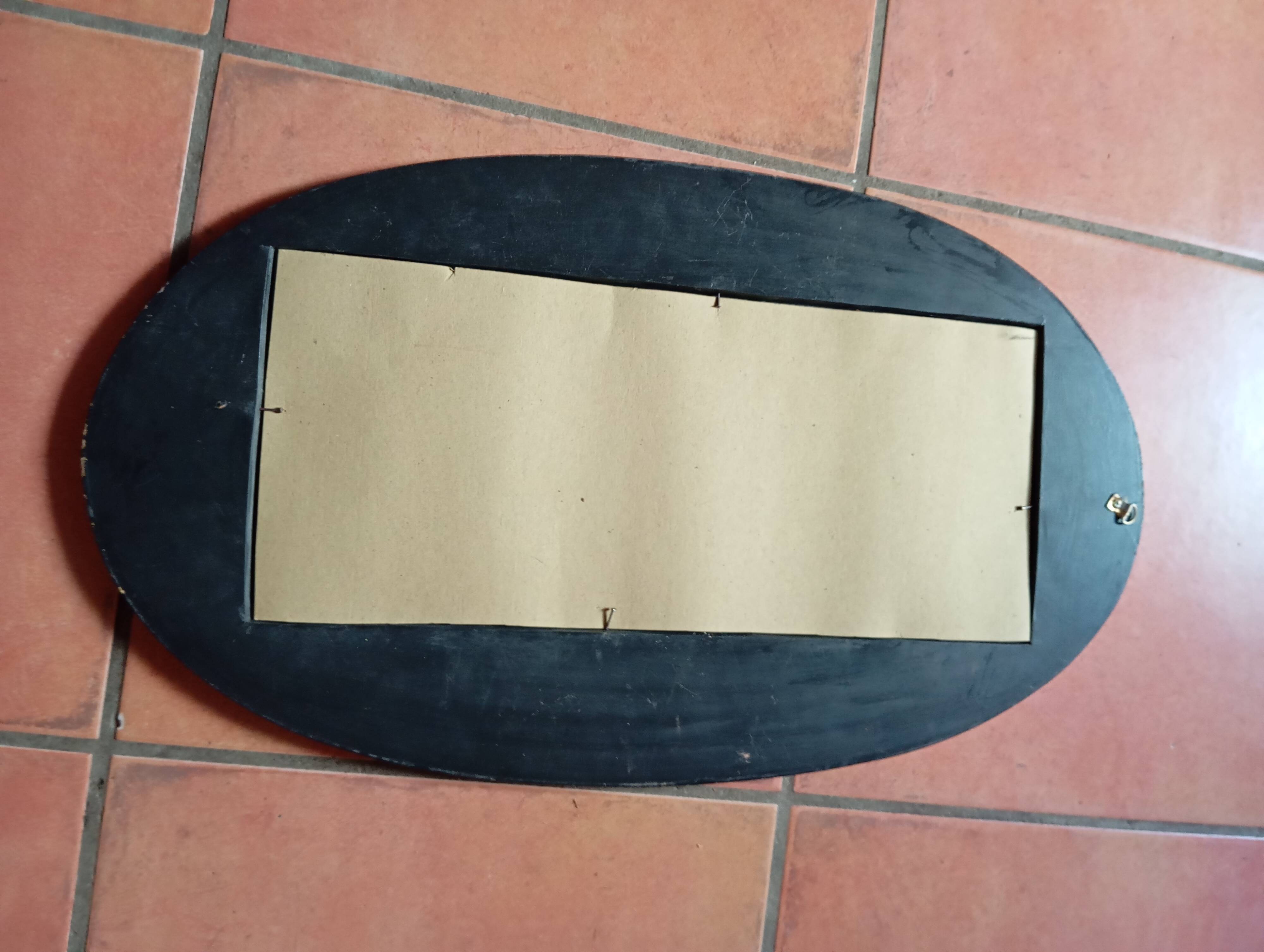 WOODEN MOON MIRROR / OVAL / YELLOW & BLACK