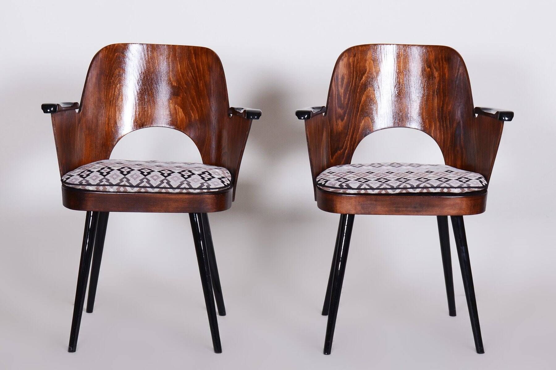 Set of Mid-Century Armchairs in Beech attributed to Oswald Heardtl, 1950s