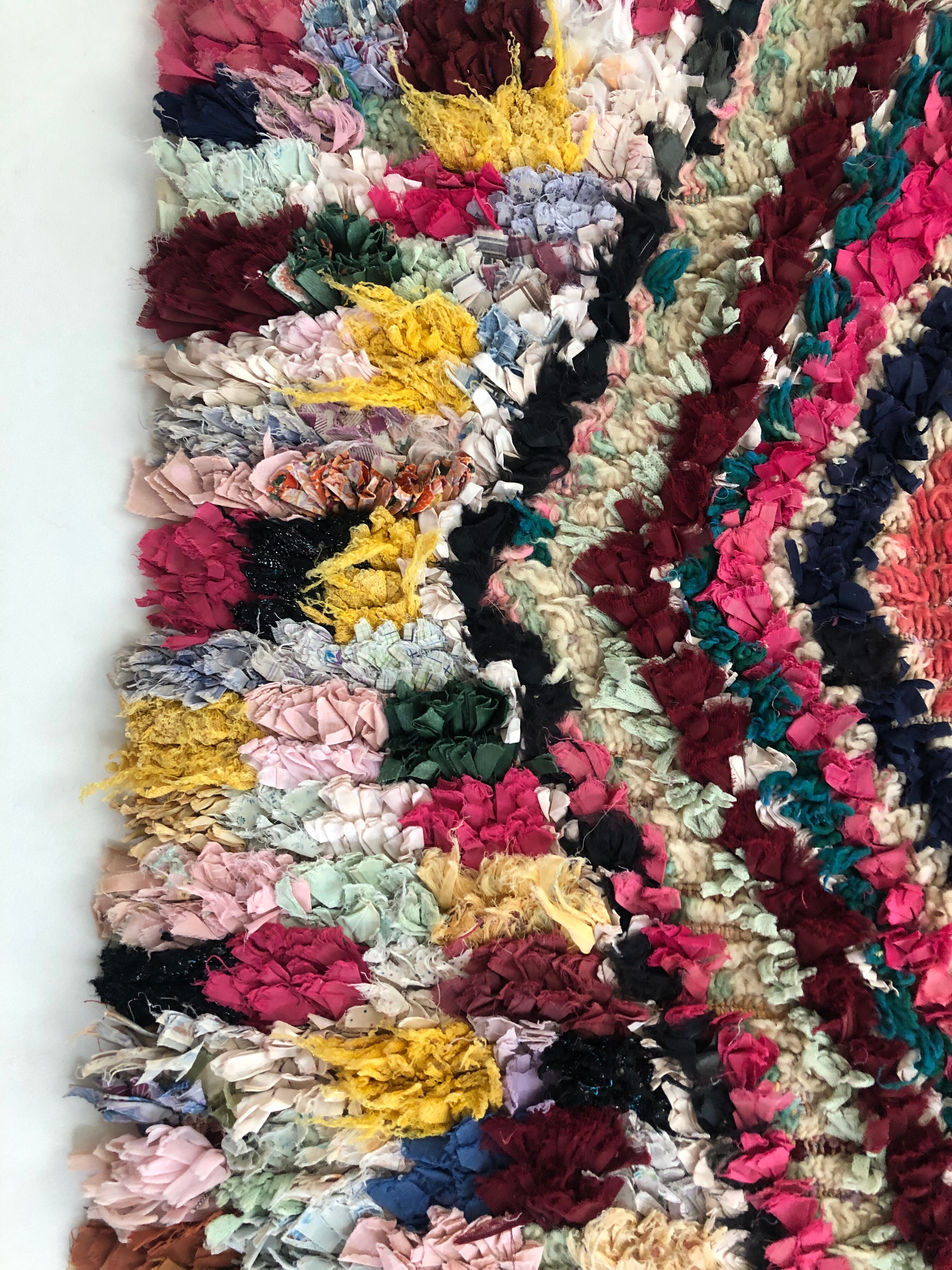 Moroccan Berber carpet Boucherouite 3.05x0.90m