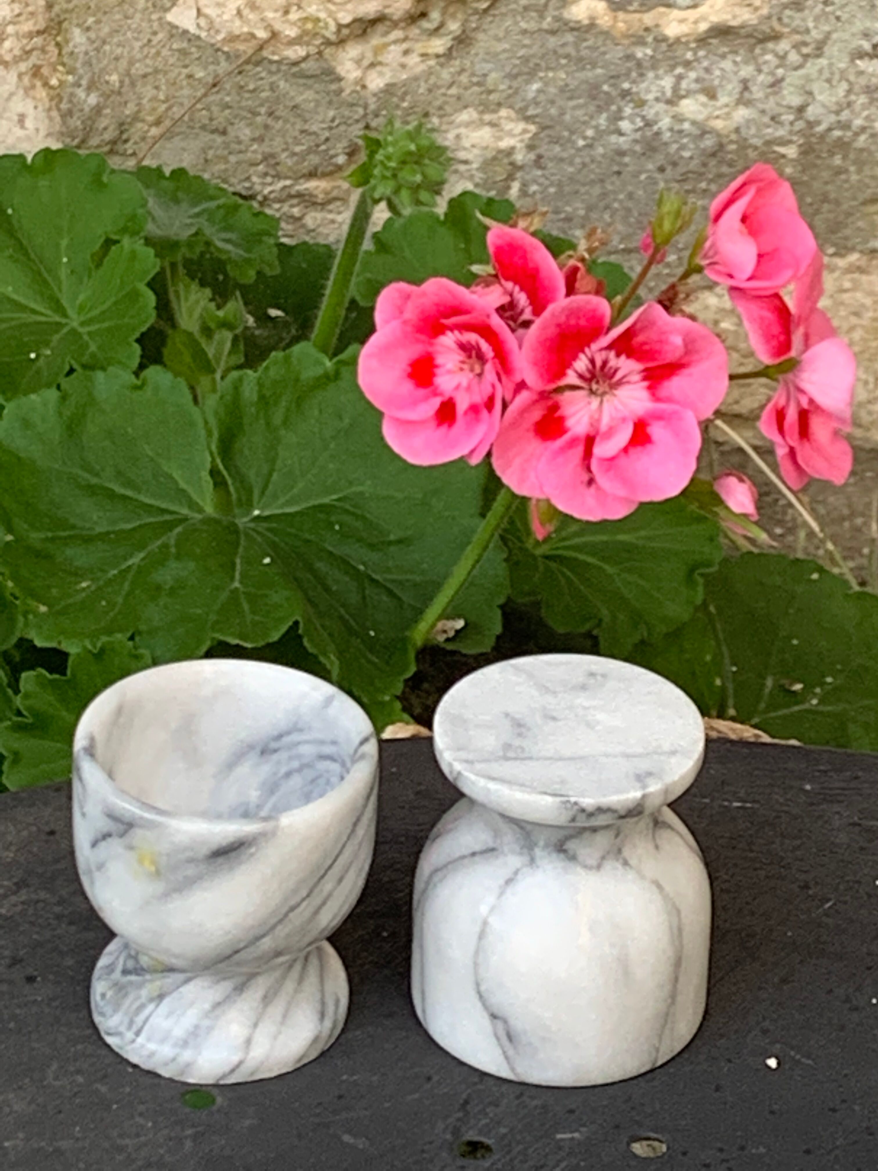 5 vintage marble coquetiers