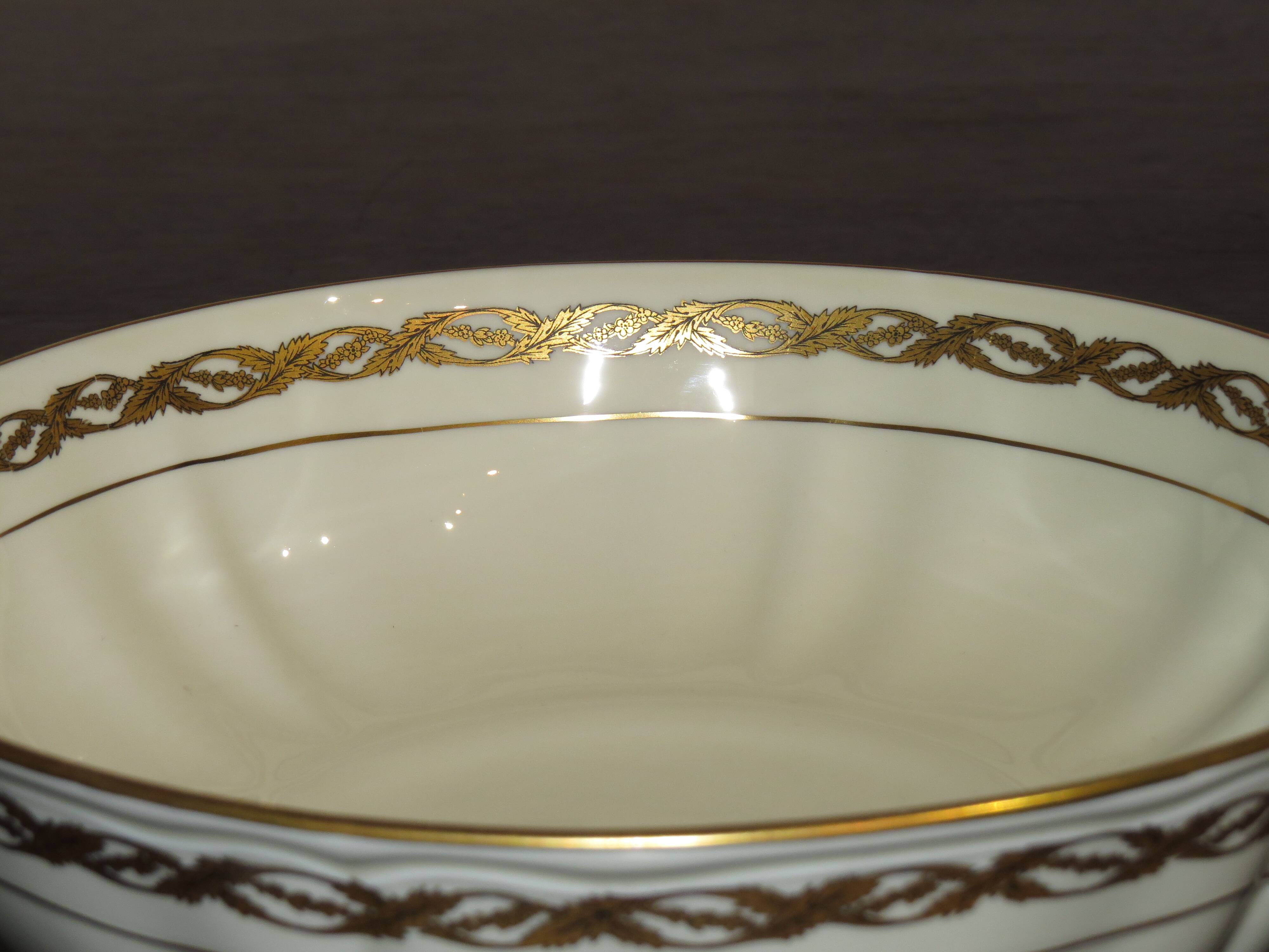 Bernardaud - noailles set of 10 plates and 2 dishes