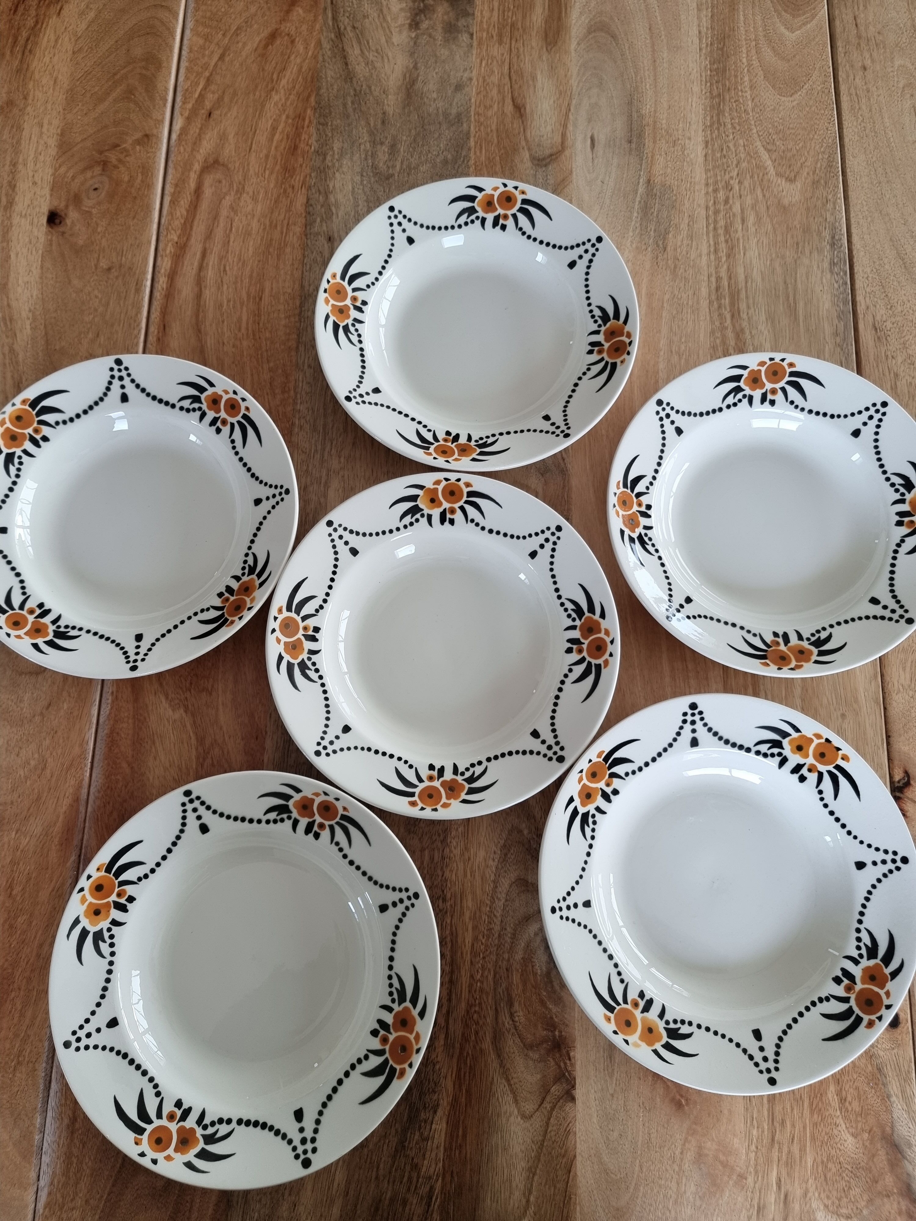 Set of 6 Badonviller hollow plates