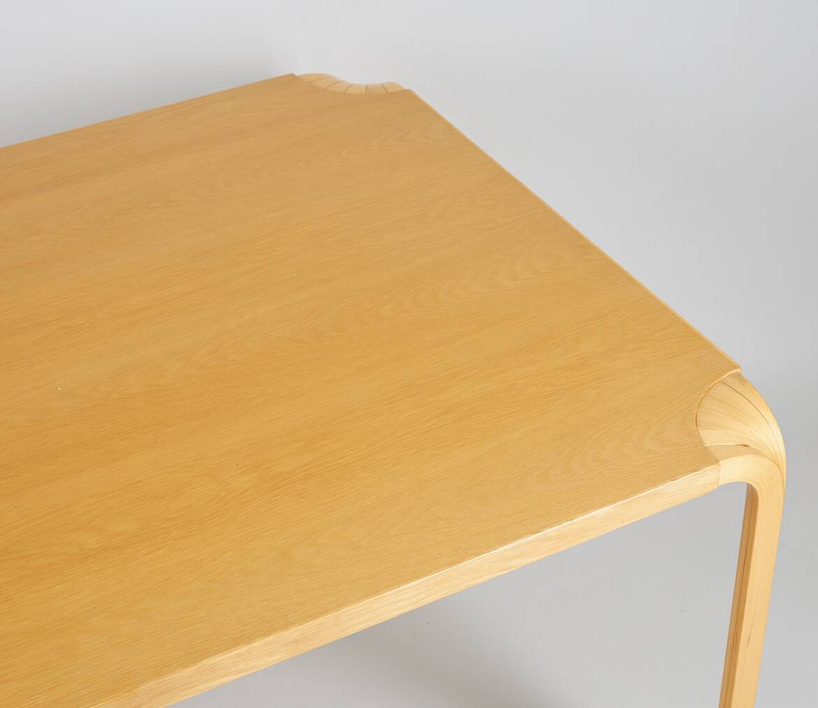 X800 Alvar Aalto coffee table called "fan legs" Artek