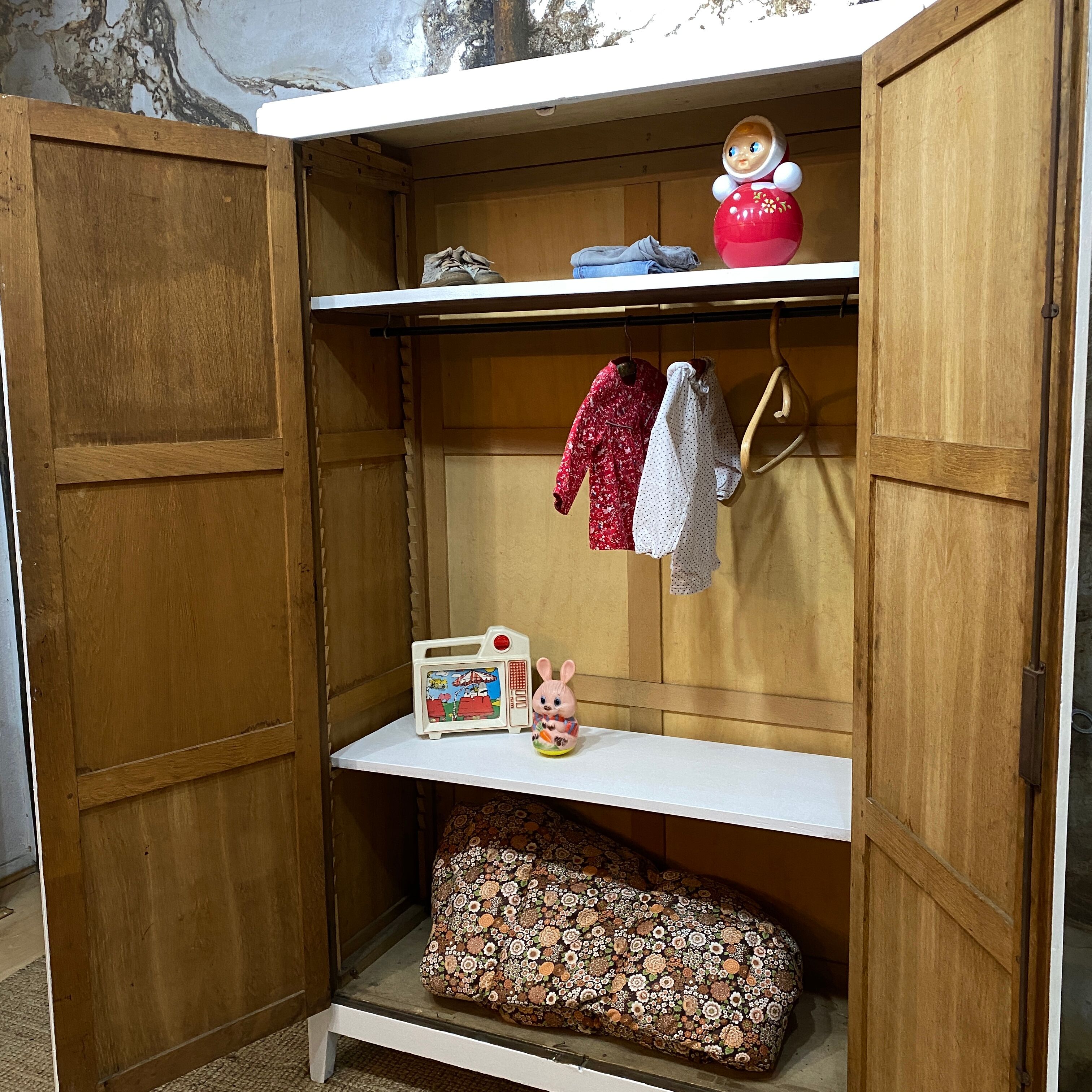 Parisian whipped cream wardrobe