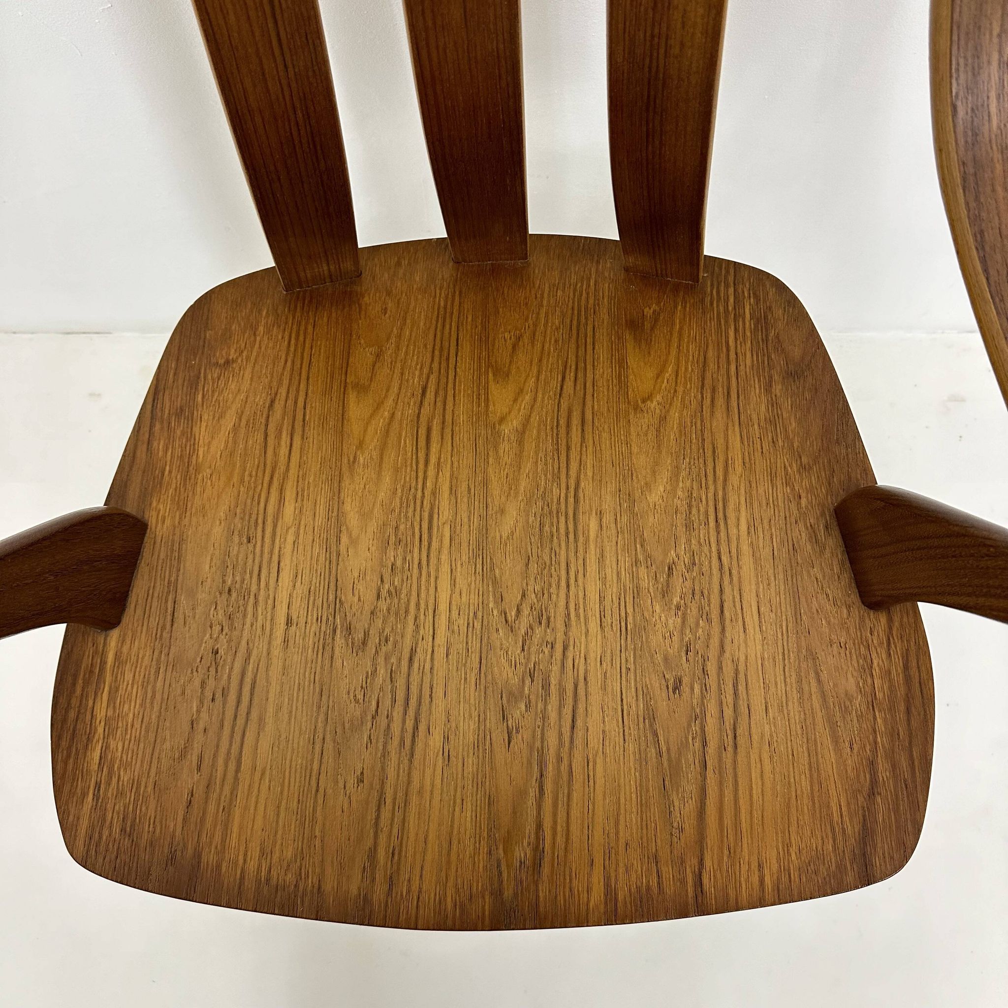 Lot de 4 chaises de salle à manger en contreplaqué, années 1960