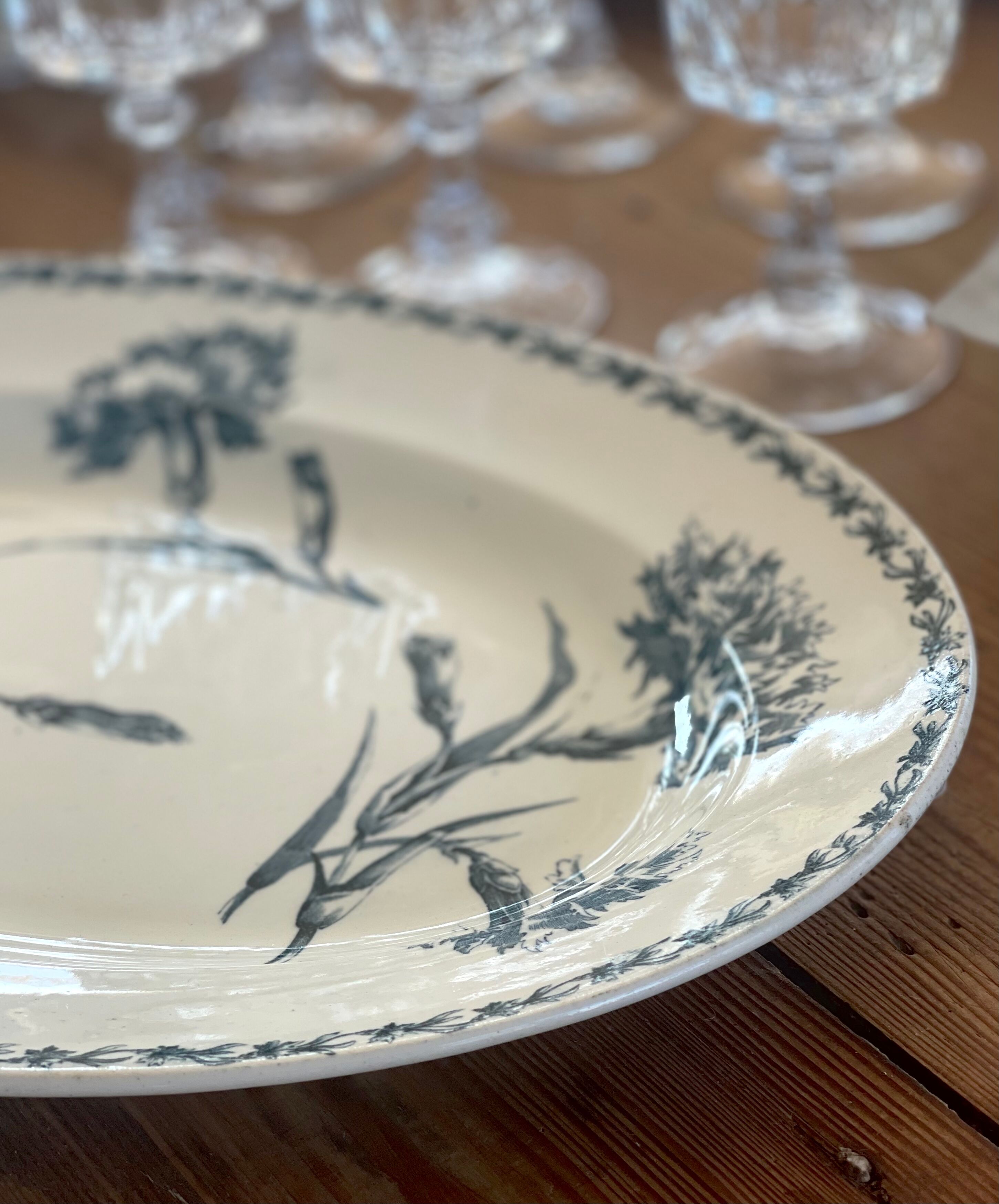 Oval flat Iron Earth