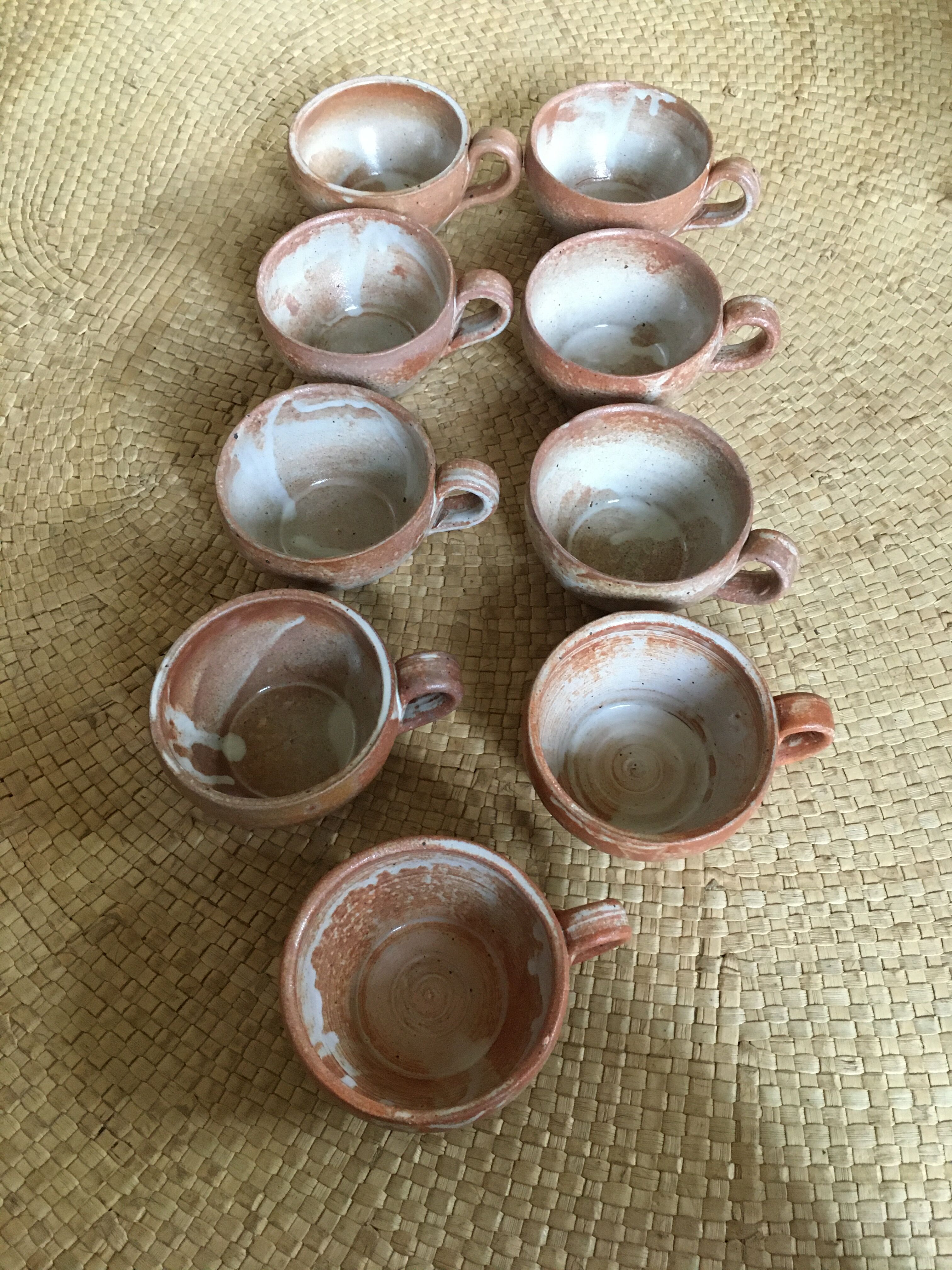 Series of 9 cups of sandstone