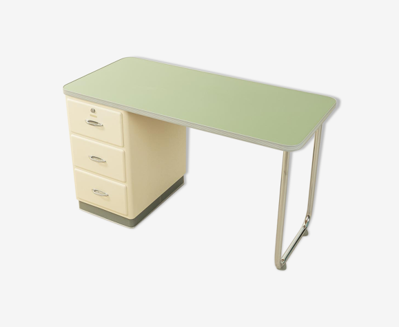Bureau des années 1960, Maquet