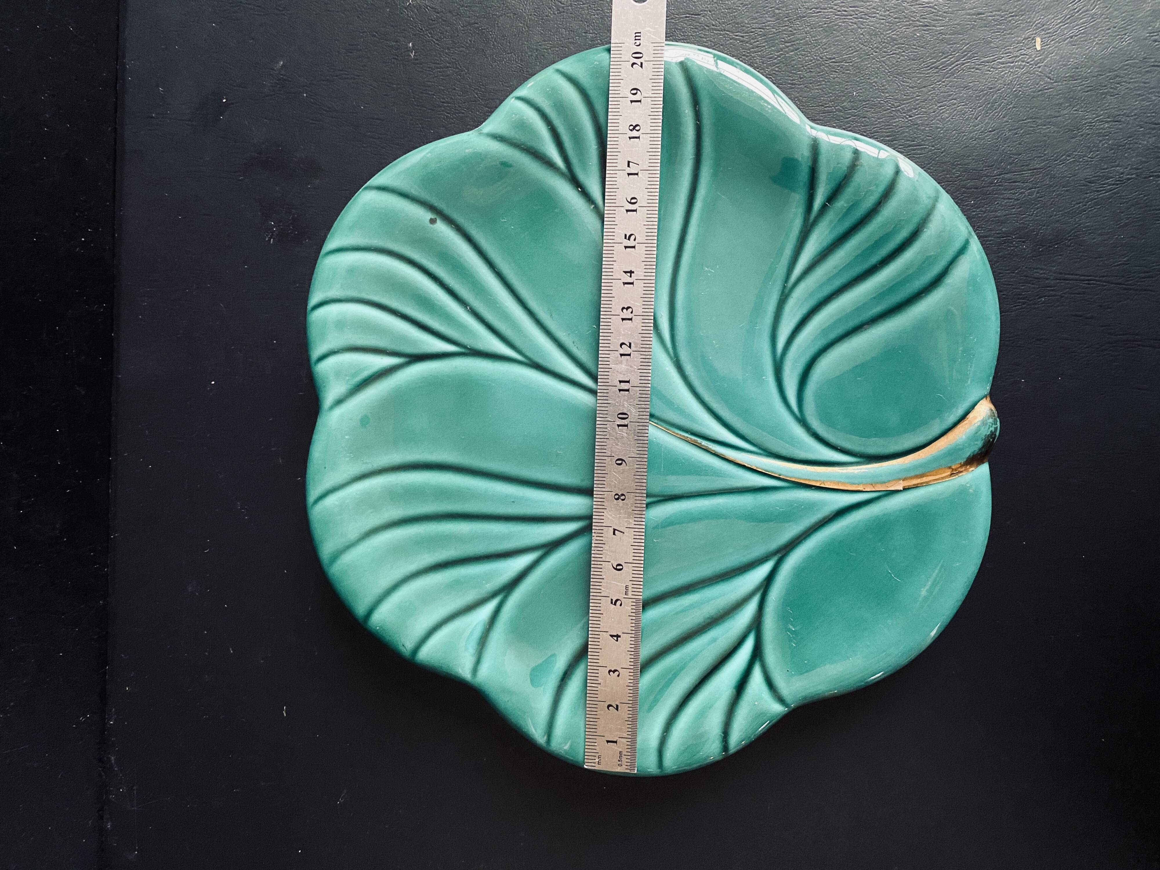 Verceram green vintage trivet