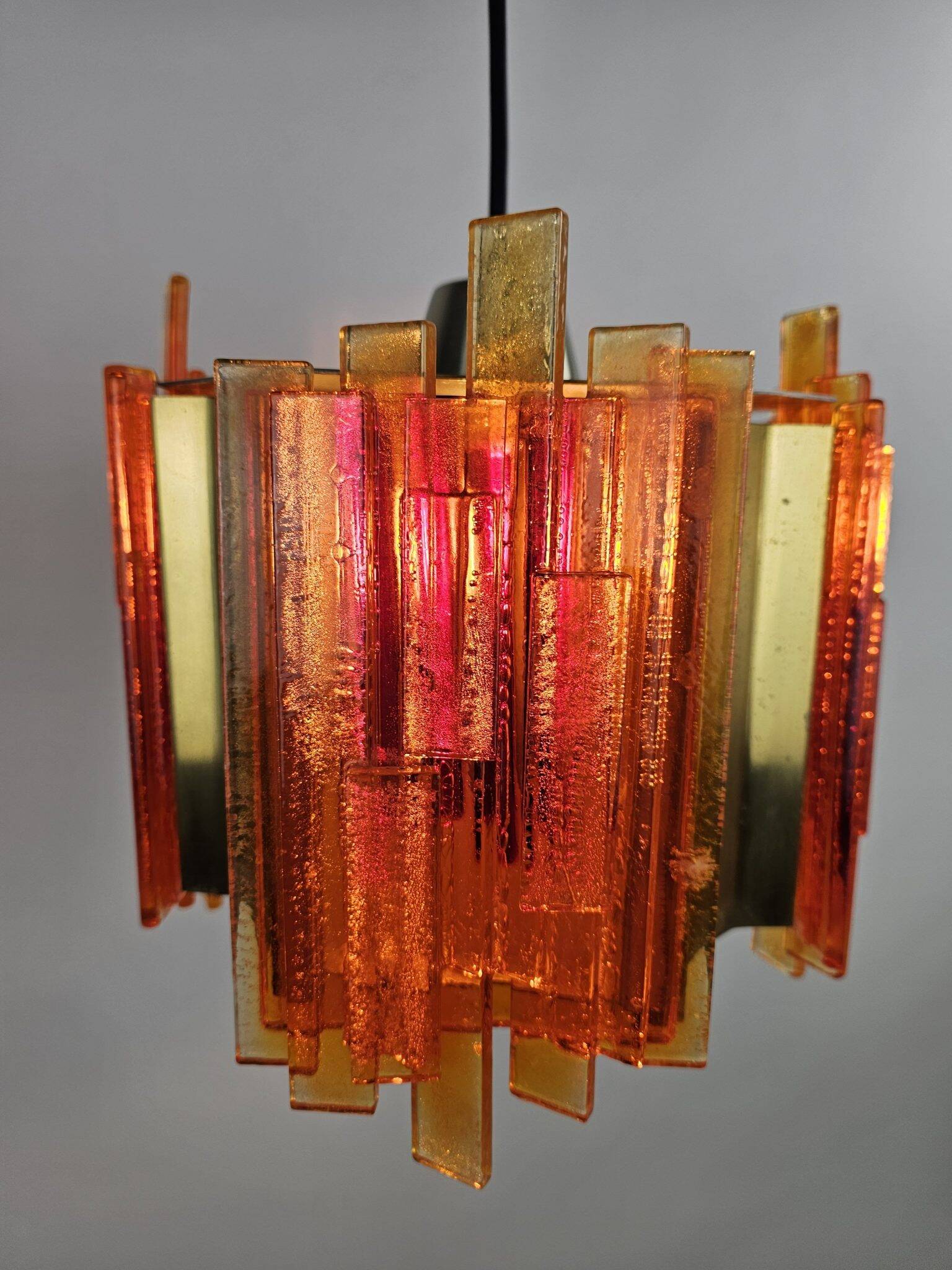 Suspension Claus Bolby en laiton et plastique danois des années 70