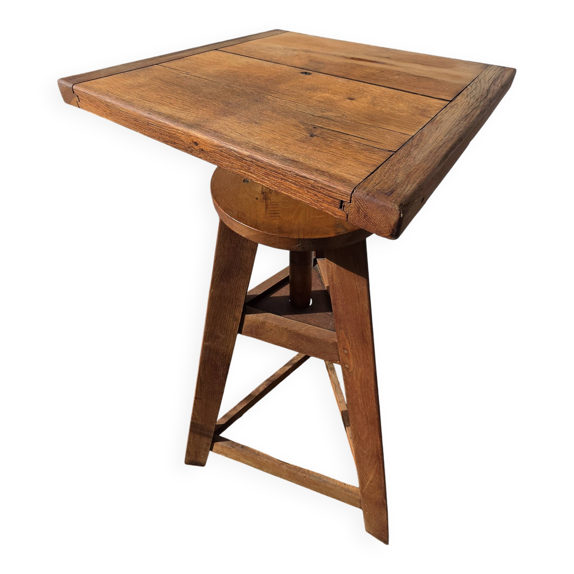Old sculptor's pedestal