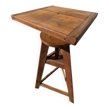 Old sculptor's pedestal