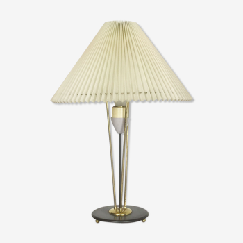 Table lamp modernist original with base metal, Italy 1960