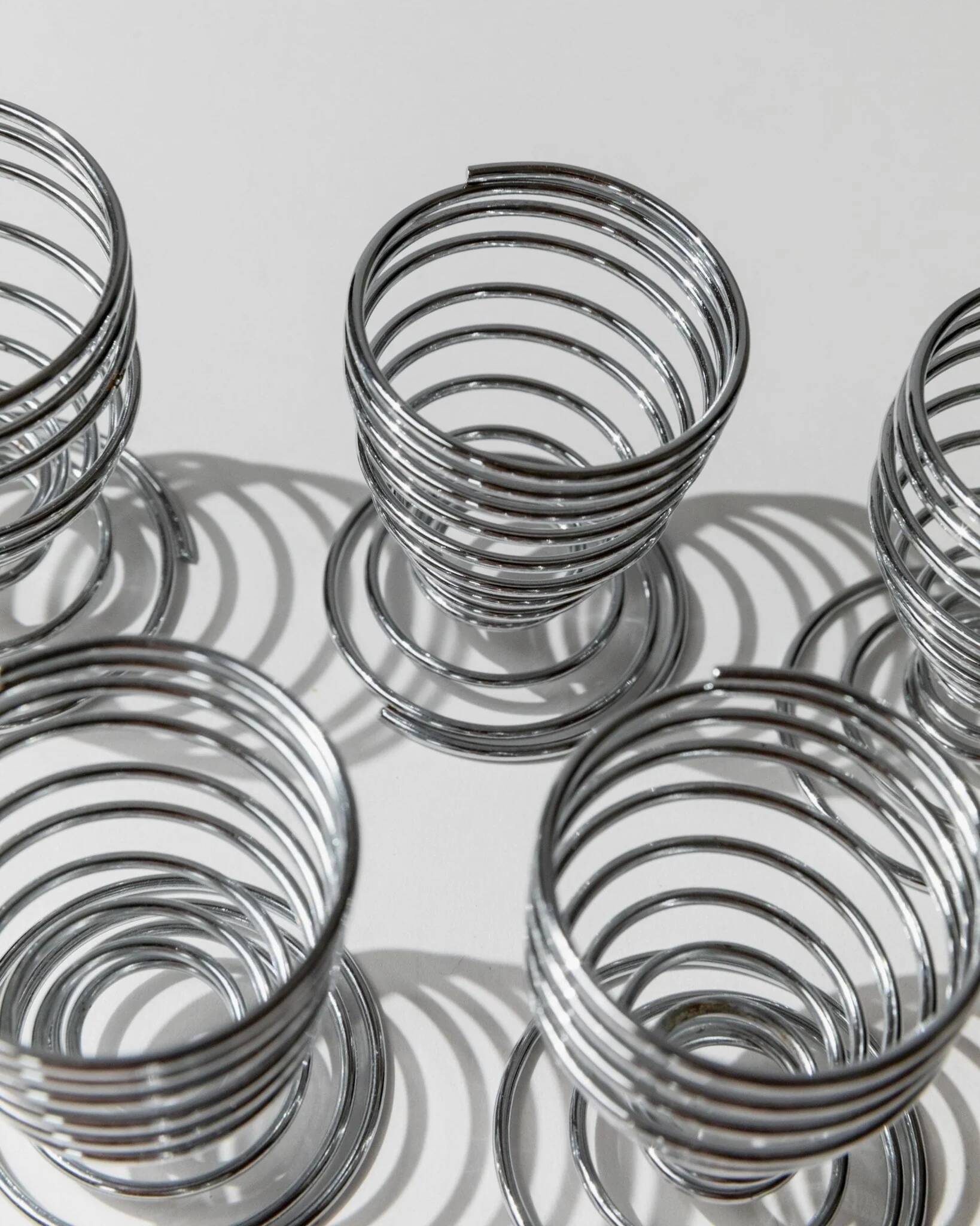 Lot de 6 coquetiers vintage - spirale en métal chromé, design Space Age intemporel, Italie années 1970 - idée cadeau, décoration de table rétro et élégante