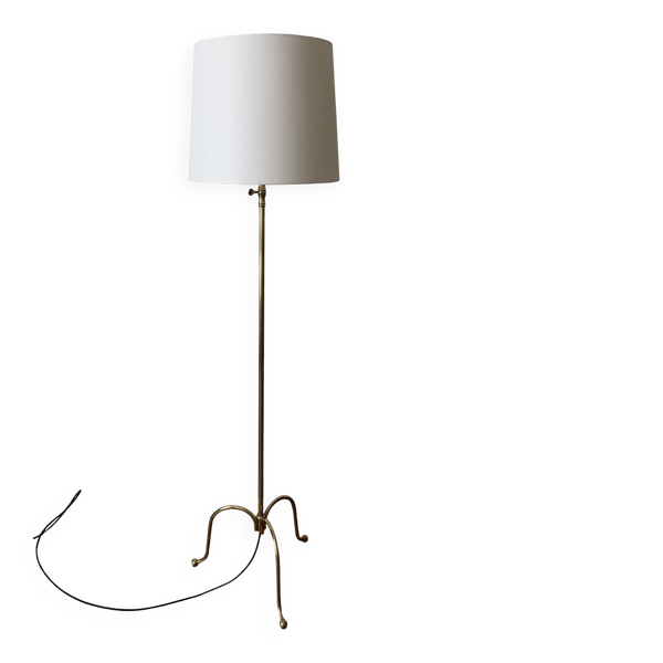 Lampadaire tripode monte baisse des années 60 en laiton massif — Beyit