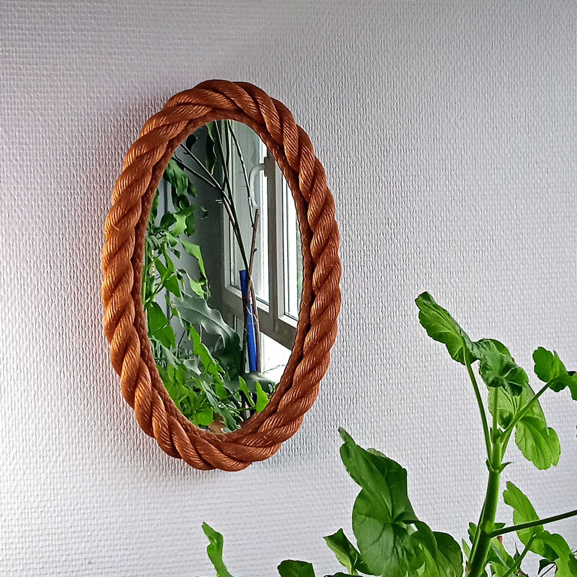 Oval mirror rope