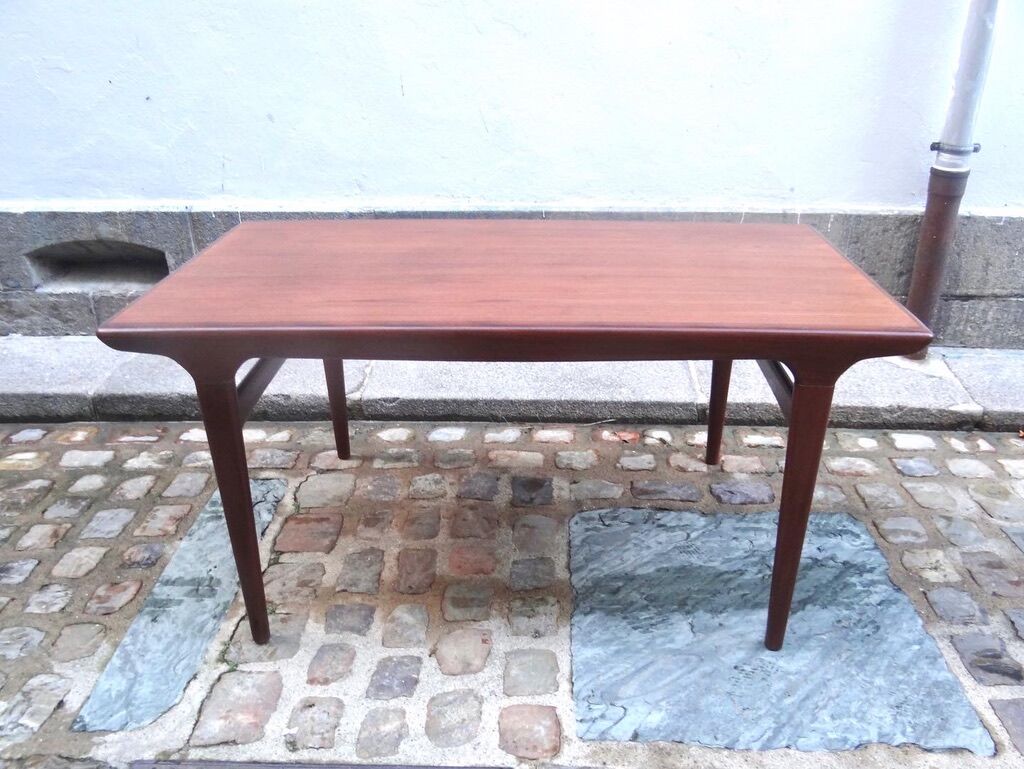 Dining table Johannes Andersen, Denmark 1960