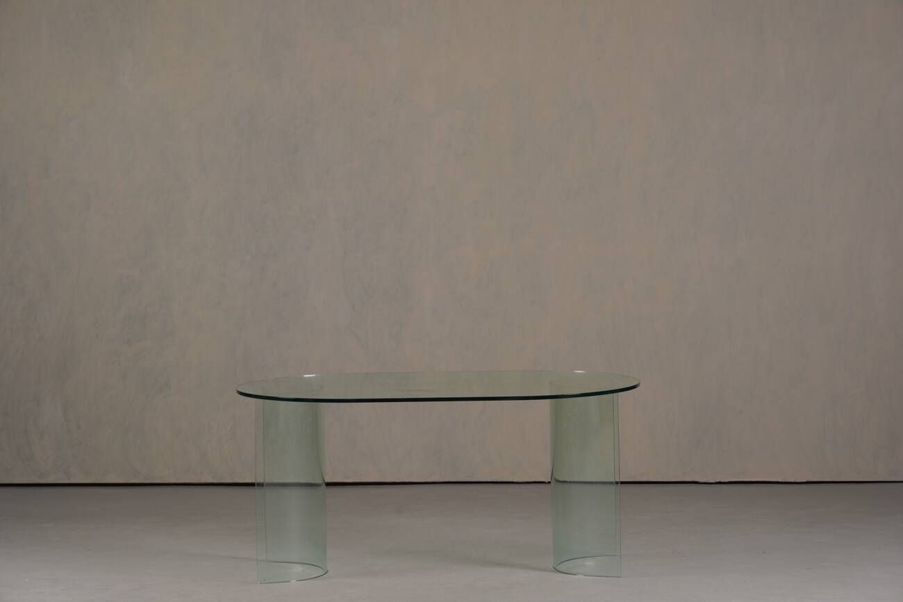 Vintage oval tempered glass dining table by Fiam, Italy 1980s