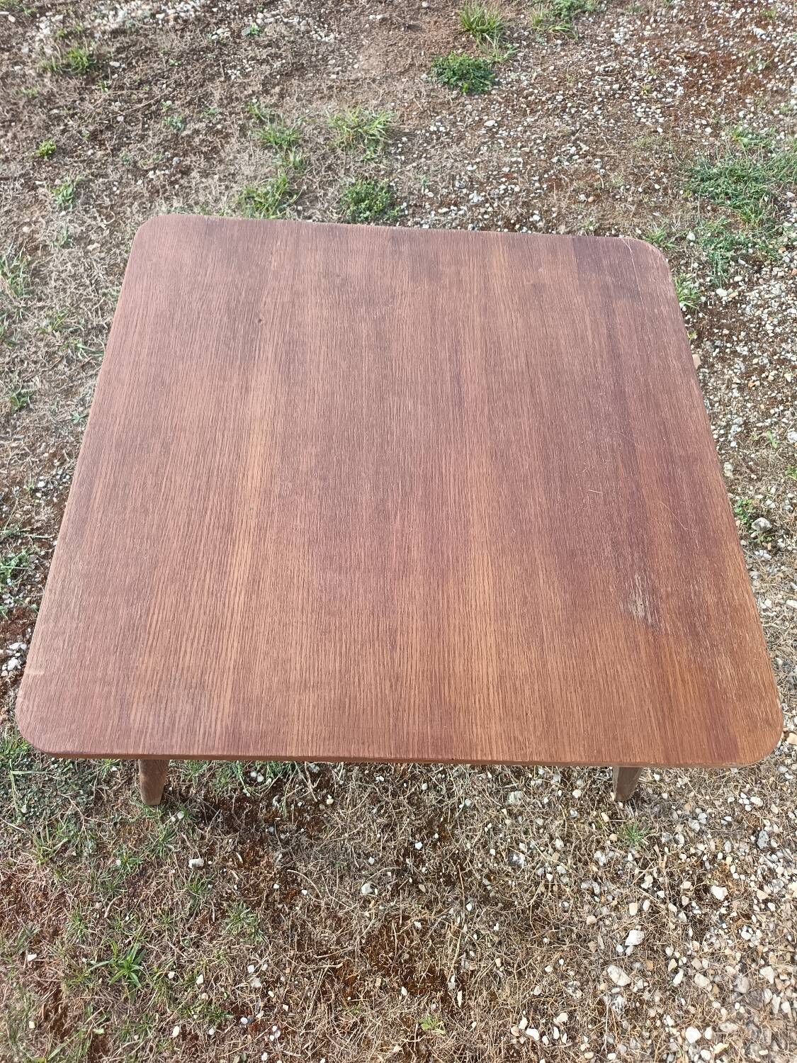 Coffee table from the 1950s
