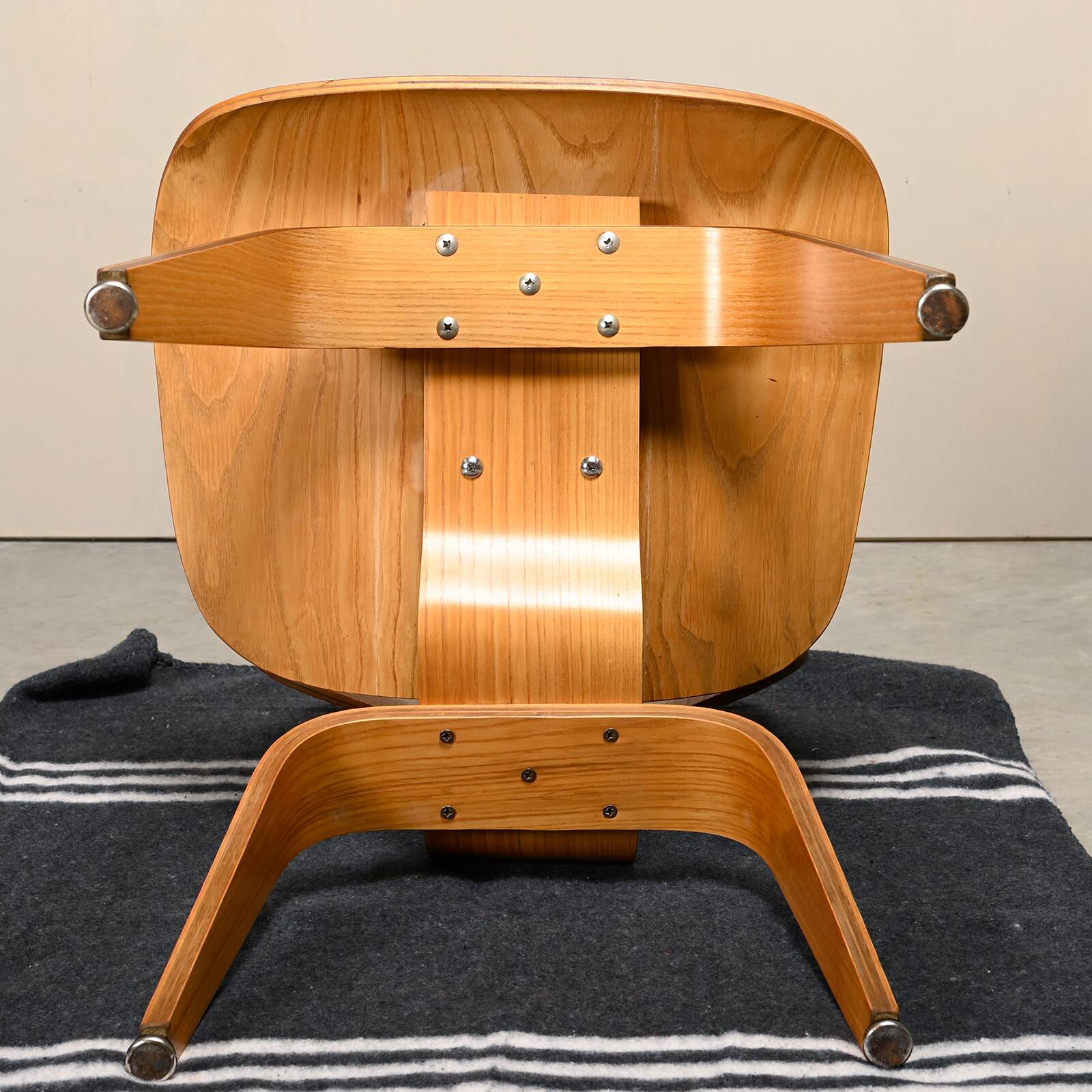 Charles and Ray Eames Early DCW Ash Plywood Dining Chairs for Herman Miller