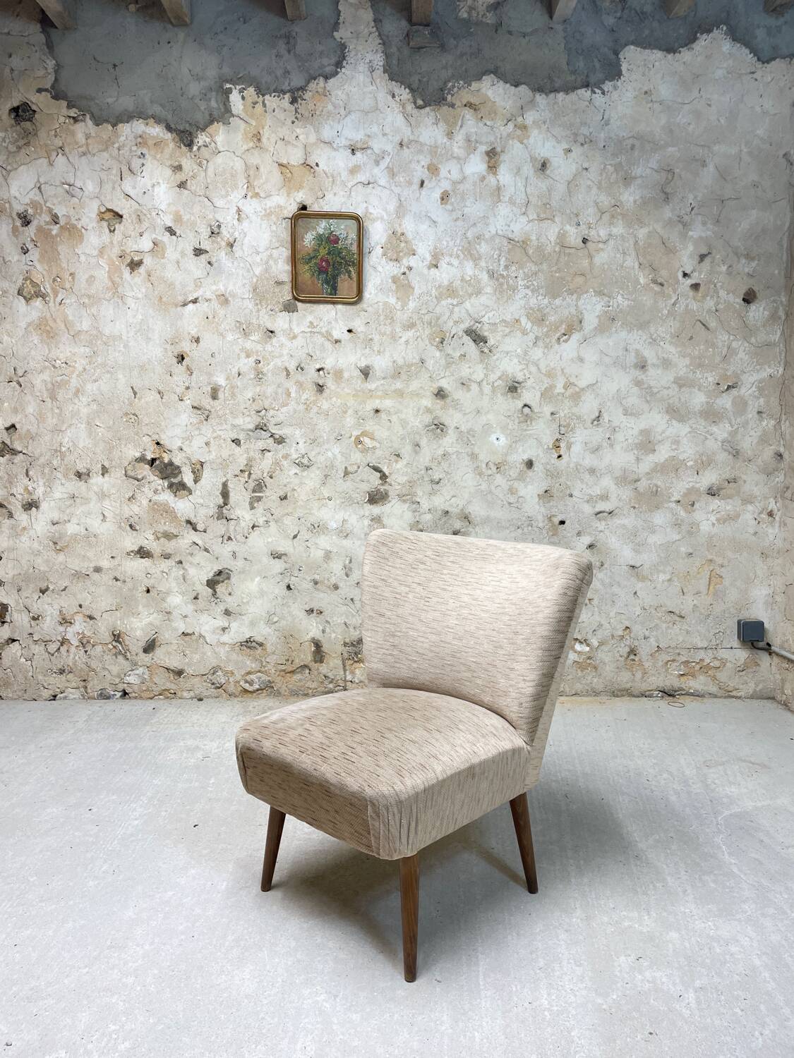 2 cocktail armchairs